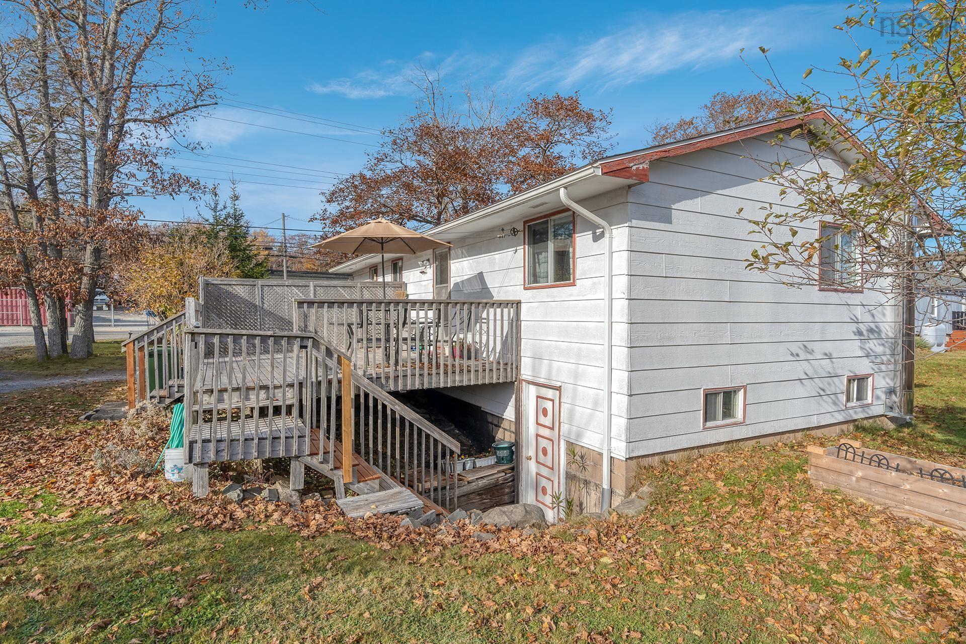 621 Rocky Lake, Bedford, NS, 3 Bedrooms Bedrooms, ,2 BathroomsBathrooms,Residential,For Sale,Rocky Lake,202426233