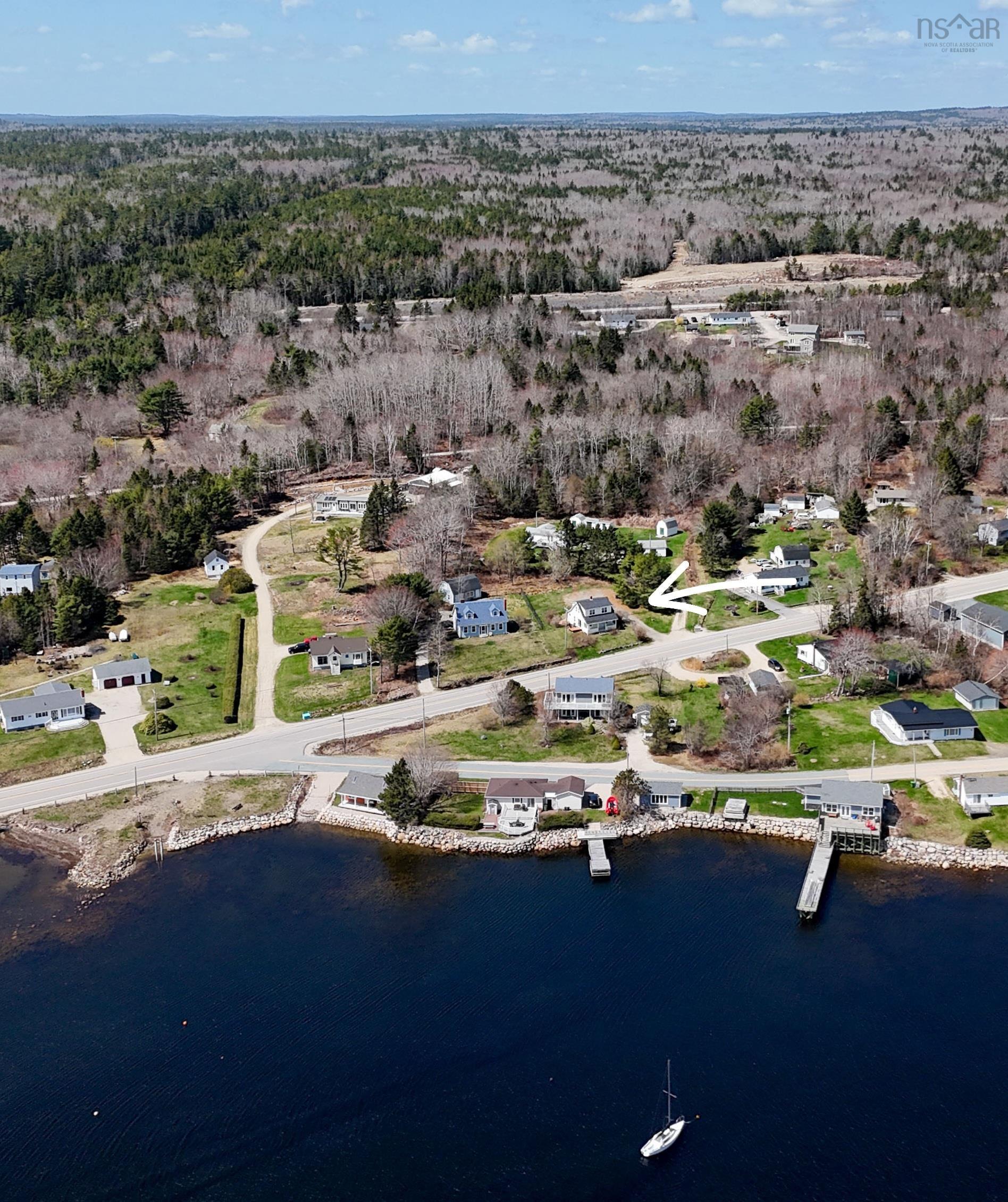 5998 Highway 3, Gold River, NS, 3 Bedrooms Bedrooms, ,2 BathroomsBathrooms,Residential,For Sale,Highway 3,202510029