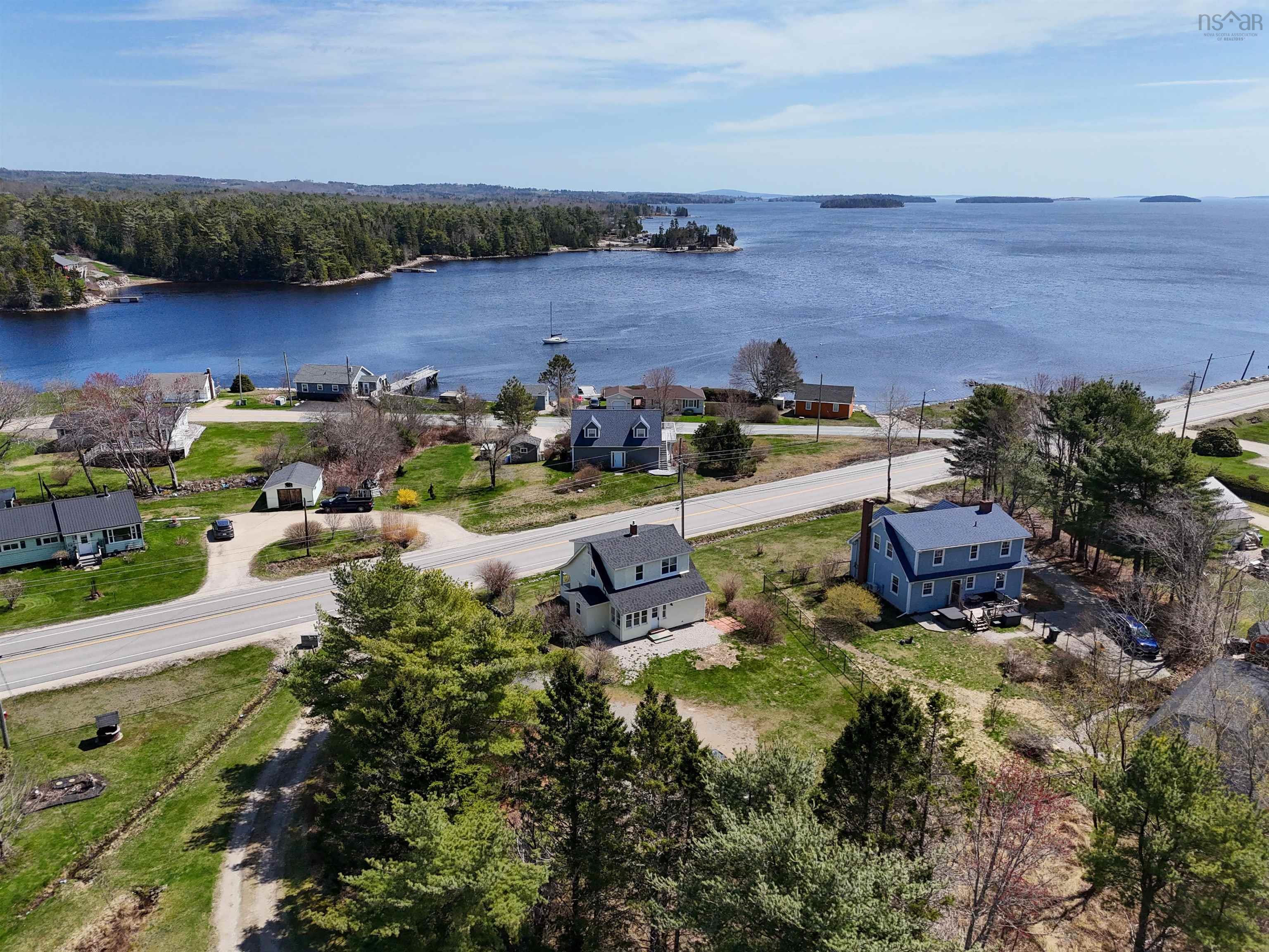 5998 Highway 3, Gold River, NS, 3 Bedrooms Bedrooms, ,2 BathroomsBathrooms,Residential,For Sale,Highway 3,202510029