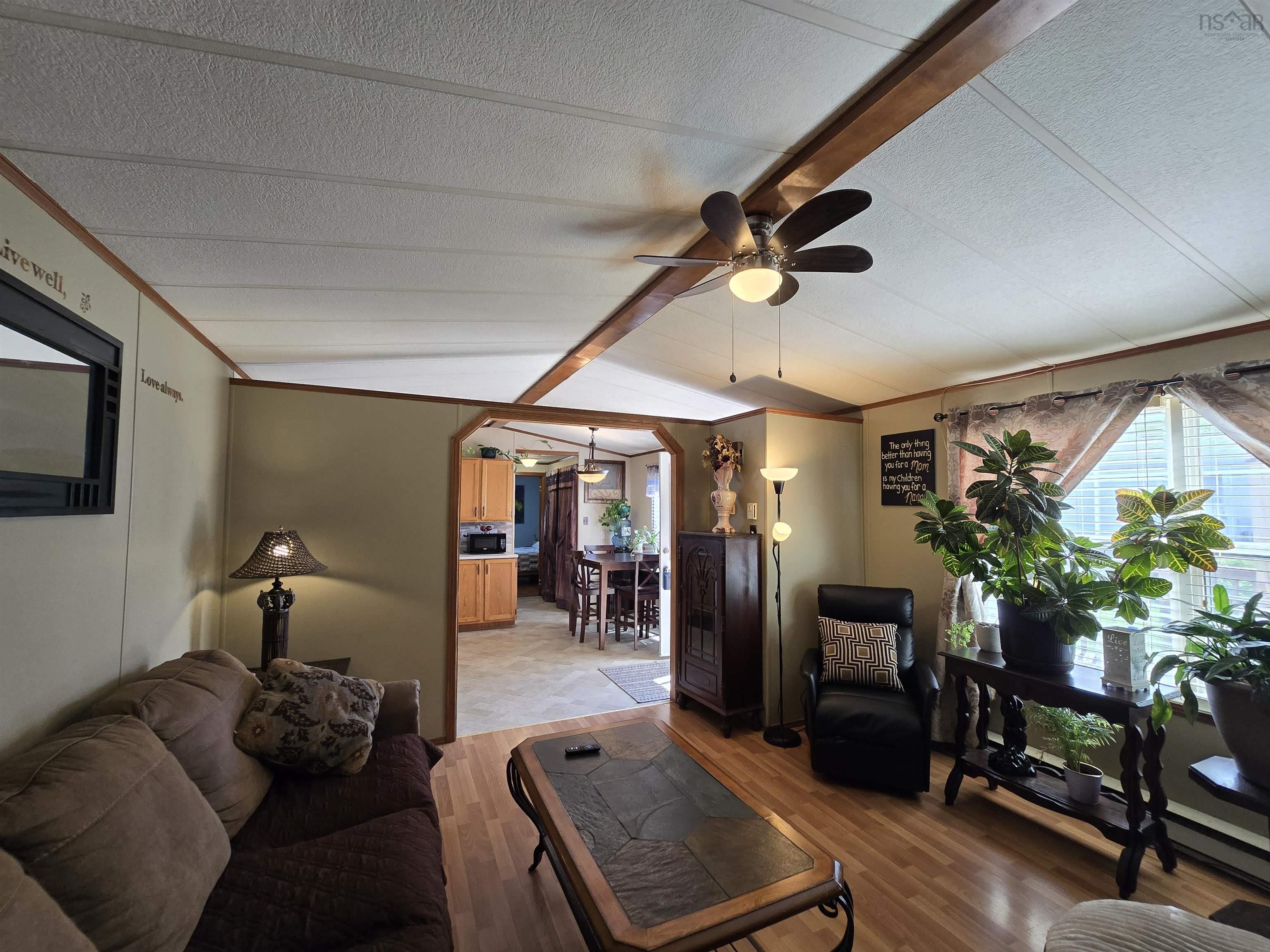 51 Earleton, Dartmouth, NS, 3 Bedrooms Bedrooms, ,2 BathroomsBathrooms,Residential,For Sale,Earleton,202512505