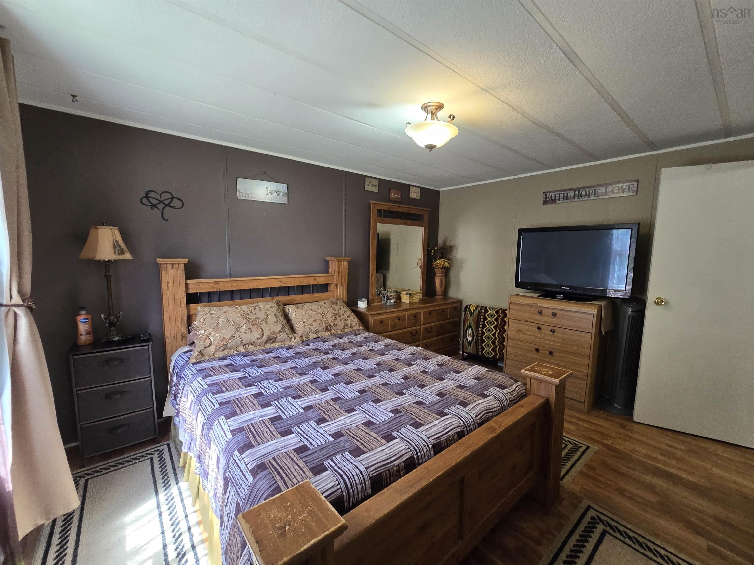 51 Earleton, Dartmouth, NS, 3 Bedrooms Bedrooms, ,2 BathroomsBathrooms,Residential,For Sale,Earleton,202512505