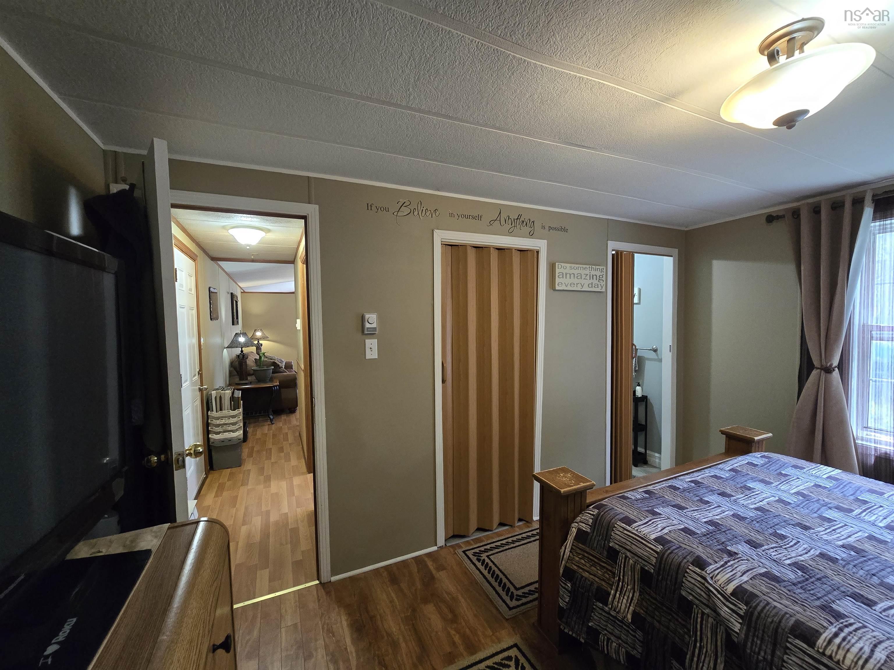 51 Earleton, Dartmouth, NS, 3 Bedrooms Bedrooms, ,2 BathroomsBathrooms,Residential,For Sale,Earleton,202512505