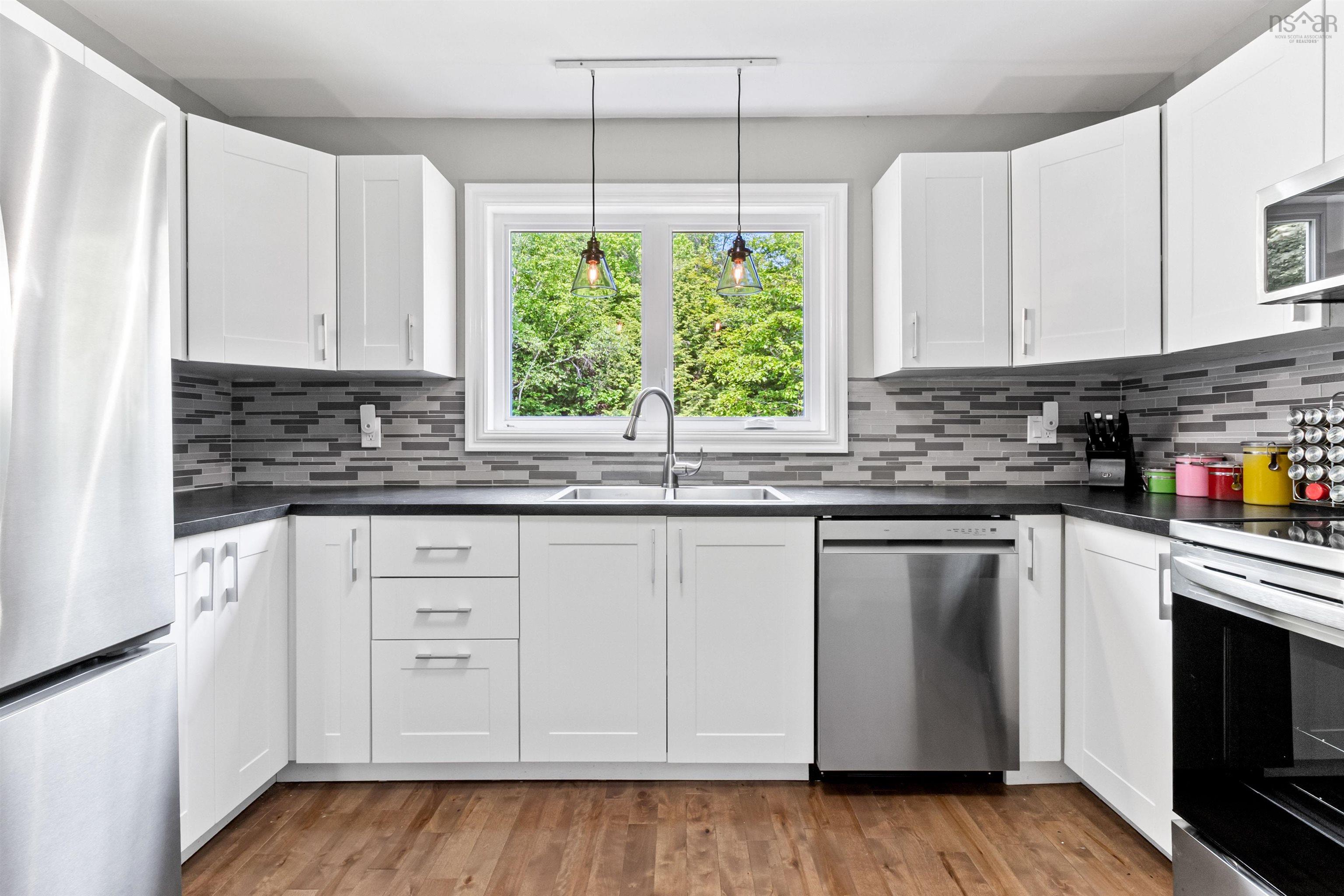 10 Jackson, Wellington, NS, 3 Bedrooms Bedrooms, ,2 BathroomsBathrooms,Residential,For Sale,Jackson,202514316