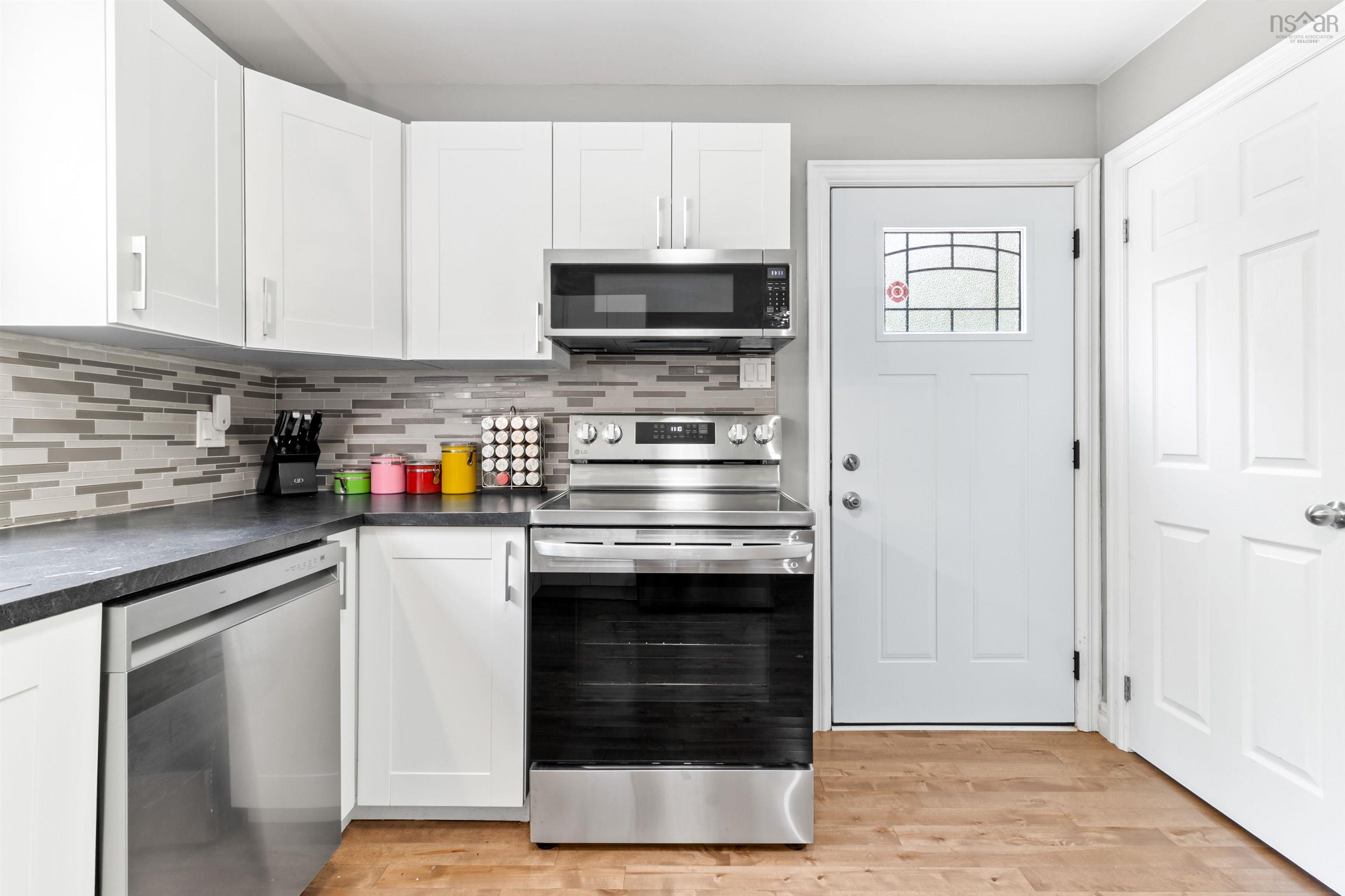 10 Jackson, Wellington, NS, 3 Bedrooms Bedrooms, ,2 BathroomsBathrooms,Residential,For Sale,Jackson,202514316