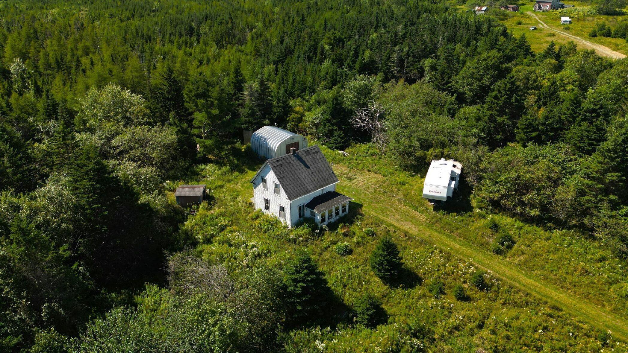 960 West Ship Harbour, Lower Ship Harbour, NS, 3 Bedrooms Bedrooms, ,1 BathroomBathrooms,Residential,For Sale,West Ship Harbour,202515564