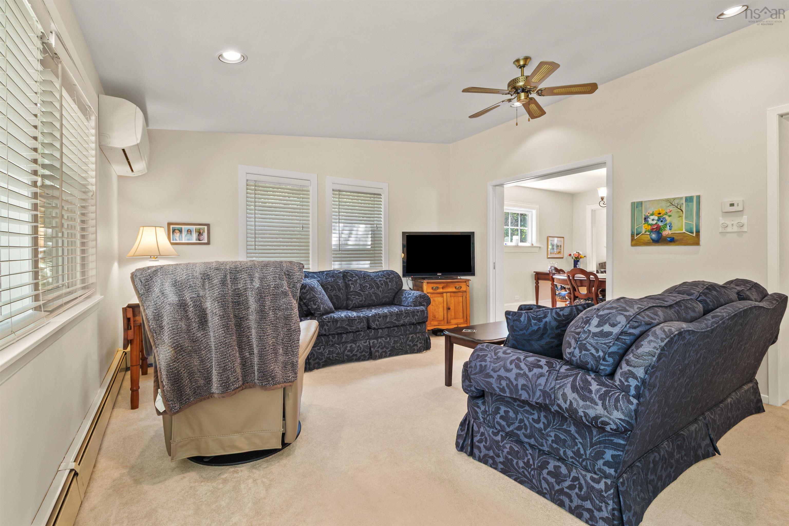 151 Pleasant, Dartmouth, NS, 3 Bedrooms Bedrooms, ,2 BathroomsBathrooms,Residential,For Sale,Pleasant,202519891