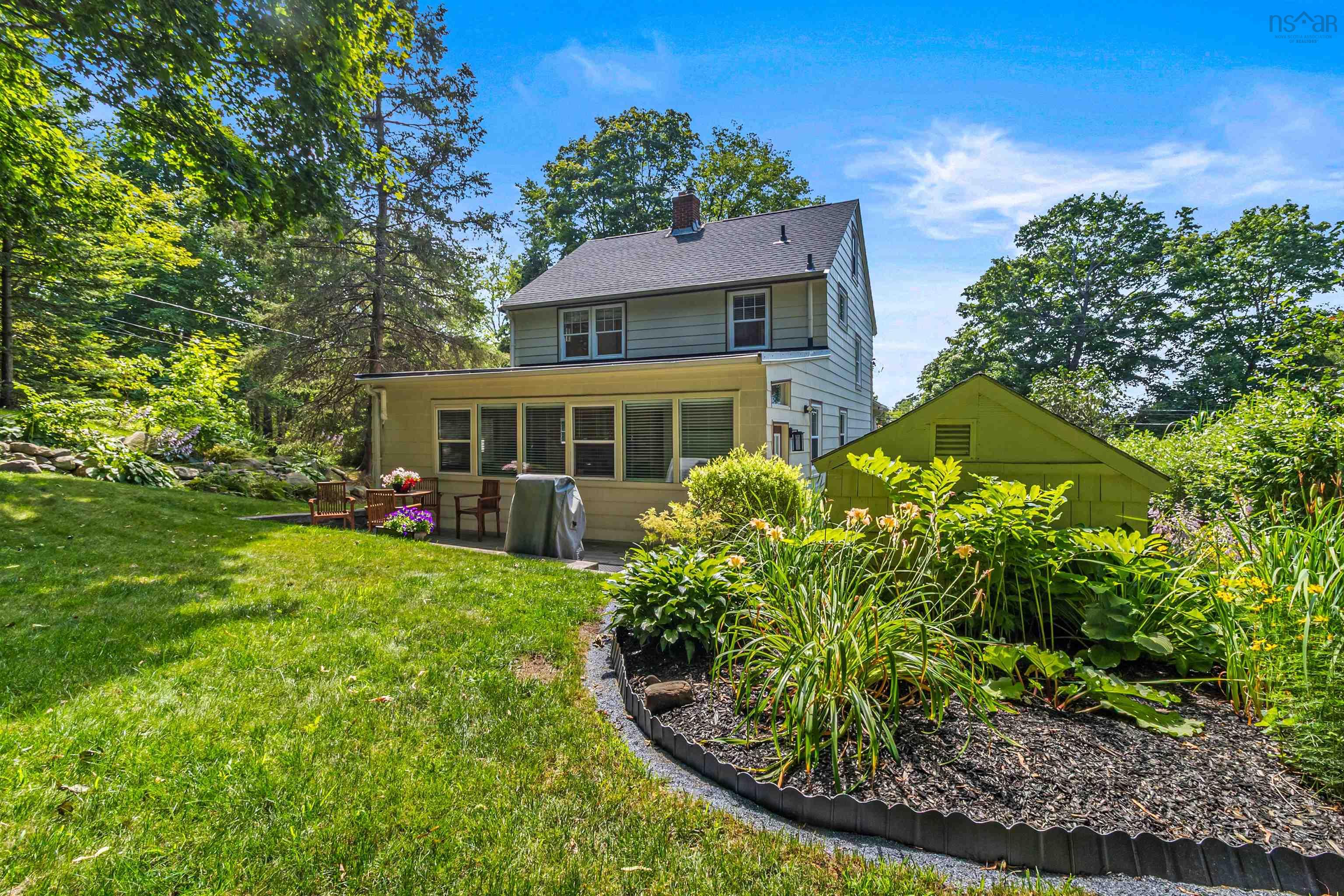 151 Pleasant, Dartmouth, NS, 3 Bedrooms Bedrooms, ,2 BathroomsBathrooms,Residential,For Sale,Pleasant,202519891