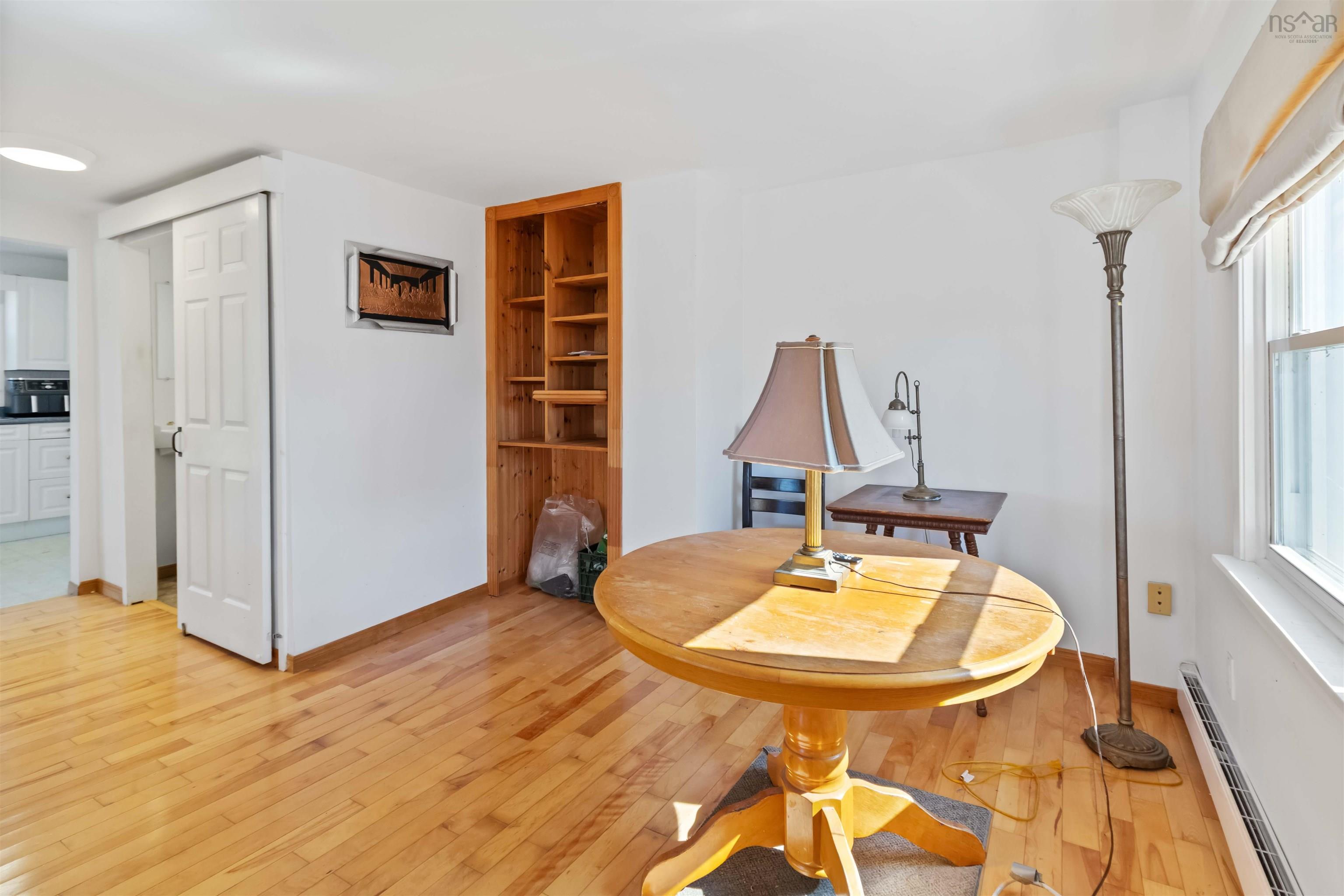 16 Stephen St, Dartmouth, NS, 3 Bedrooms Bedrooms, ,2 BathroomsBathrooms,Residential,For Sale,Stephen St,202520395