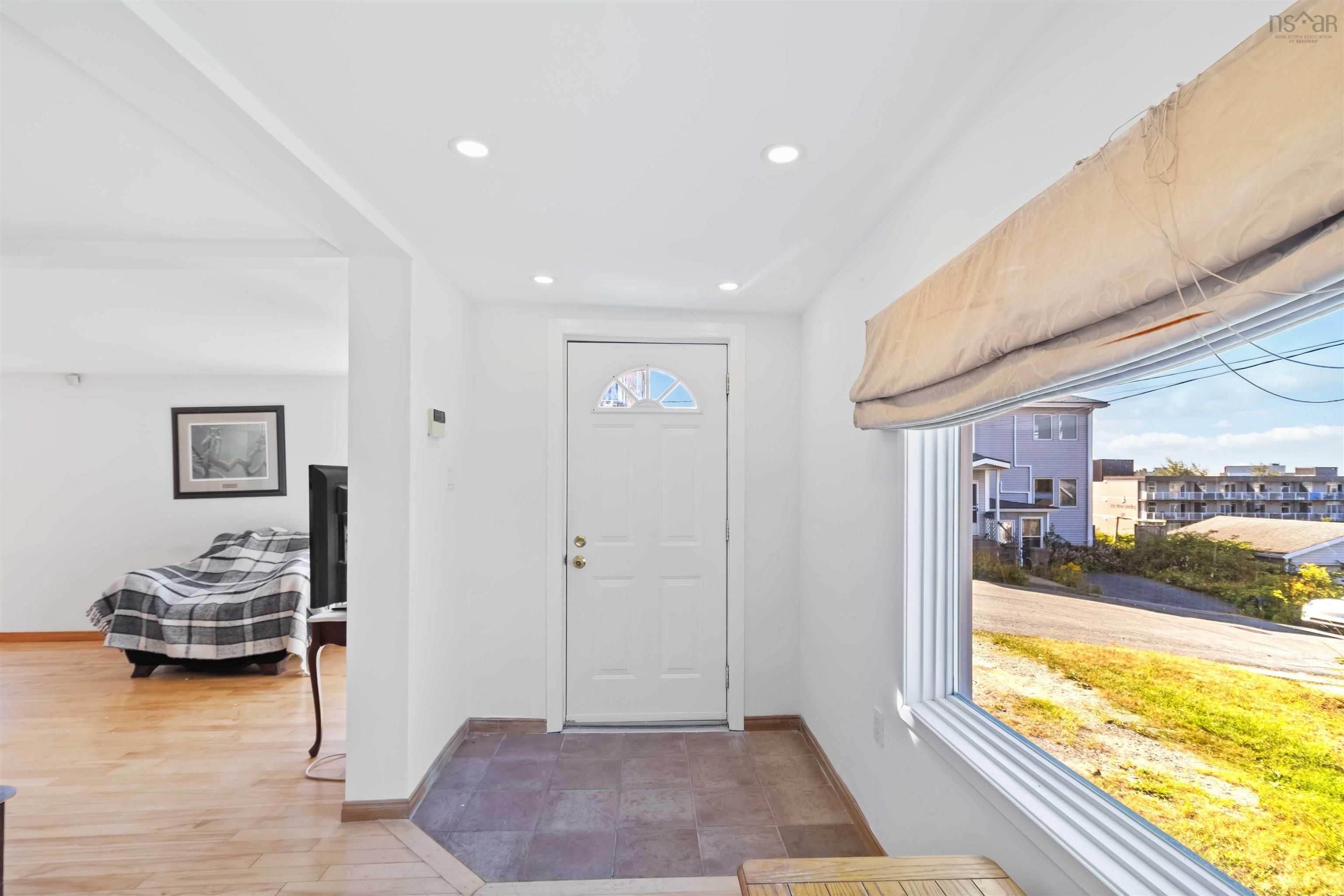16 Stephen St, Dartmouth, NS, 3 Bedrooms Bedrooms, ,2 BathroomsBathrooms,Residential,For Sale,Stephen St,202520395