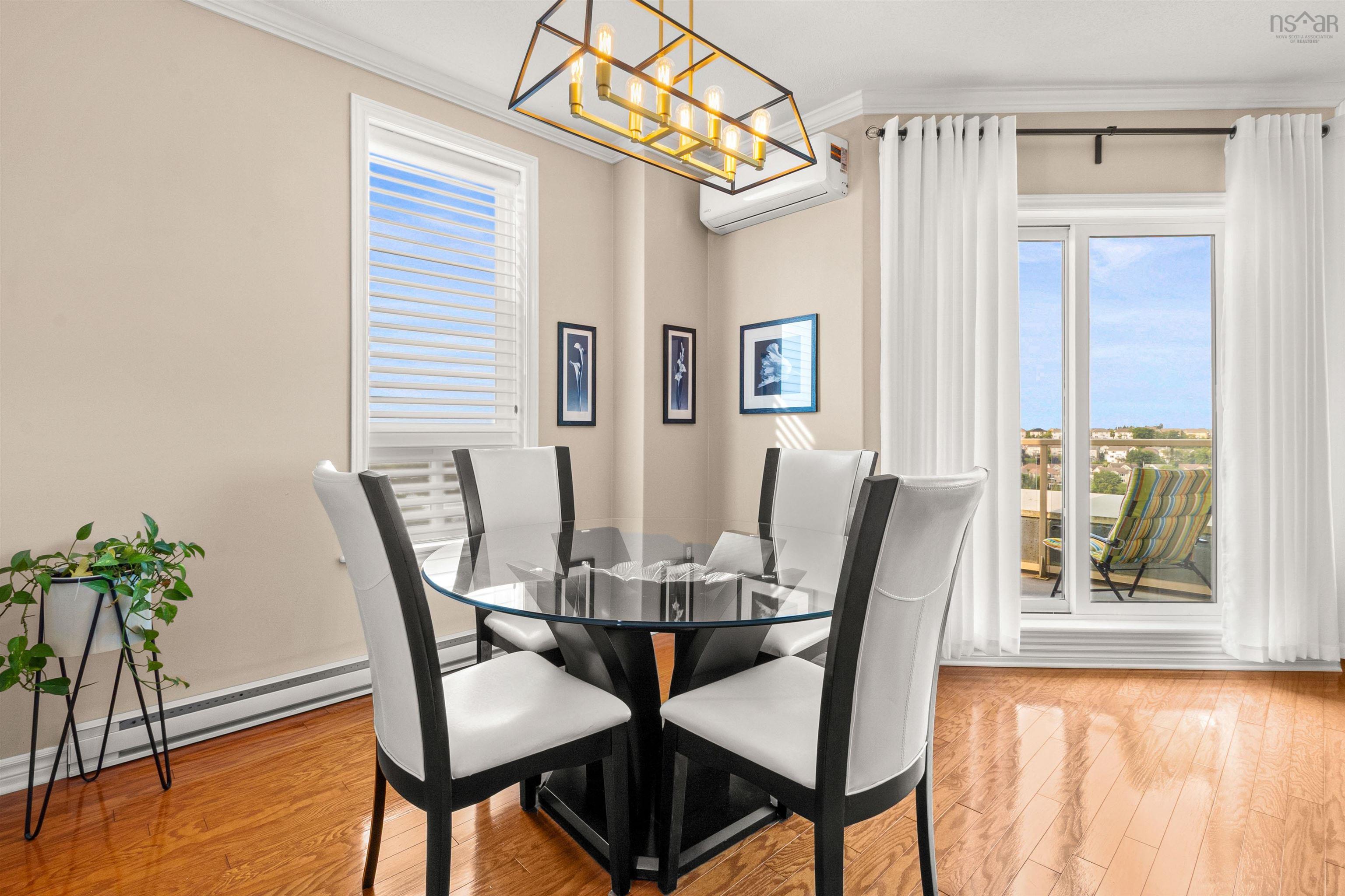 77 Russell Lake, Dartmouth, NS, 2 Bedrooms Bedrooms, ,2 BathroomsBathrooms,Residential,For Sale,Russell Lake,202520433