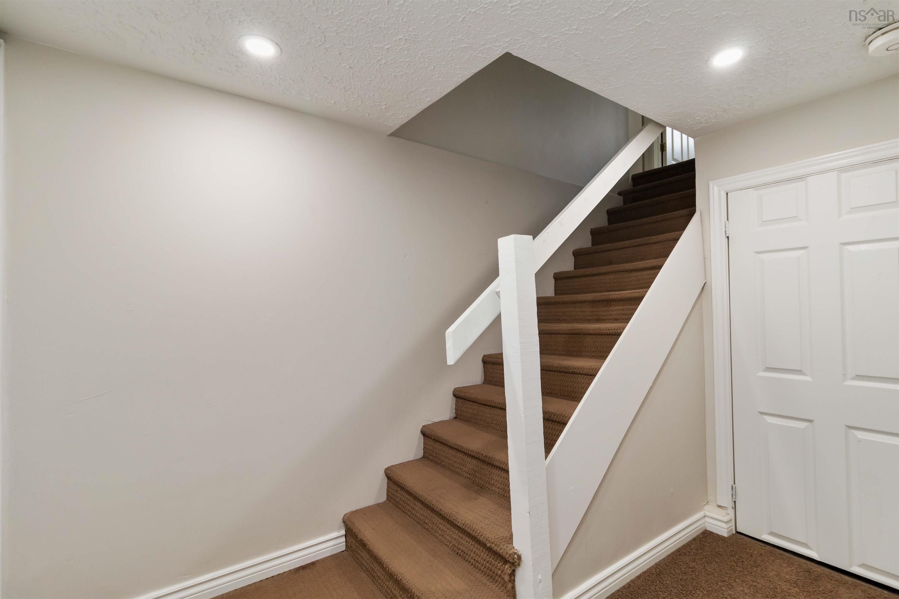 242 Spring Avenue, Dartmouth, NS, 4 Bedrooms Bedrooms, ,2 BathroomsBathrooms,Residential,For Sale,Spring Avenue,202520485