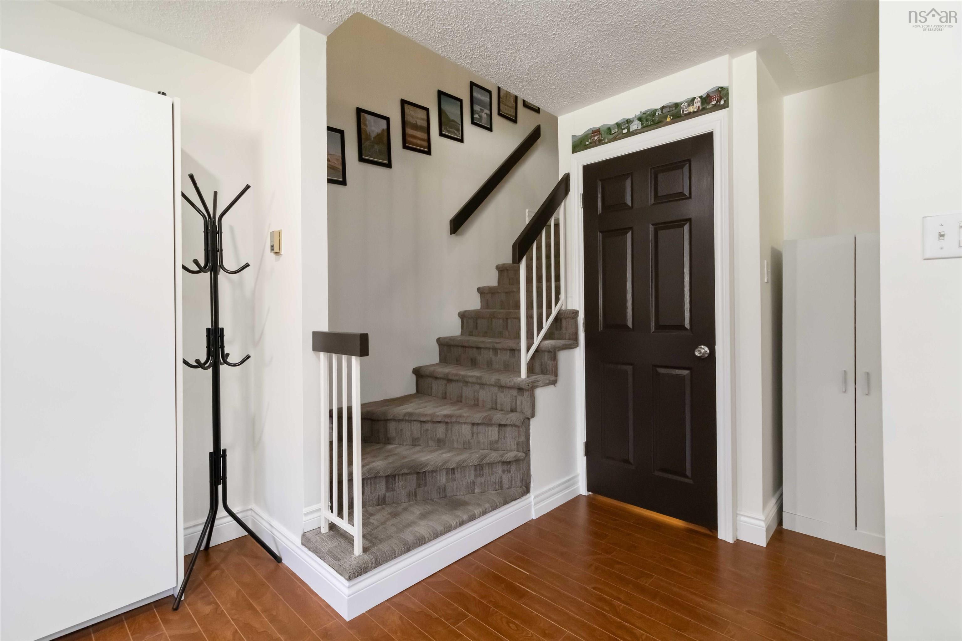 7 73 Collins Grove, Dartmouth, NS, 3 Bedrooms Bedrooms, ,2 BathroomsBathrooms,Residential,For Sale,Collins Grove,202521041