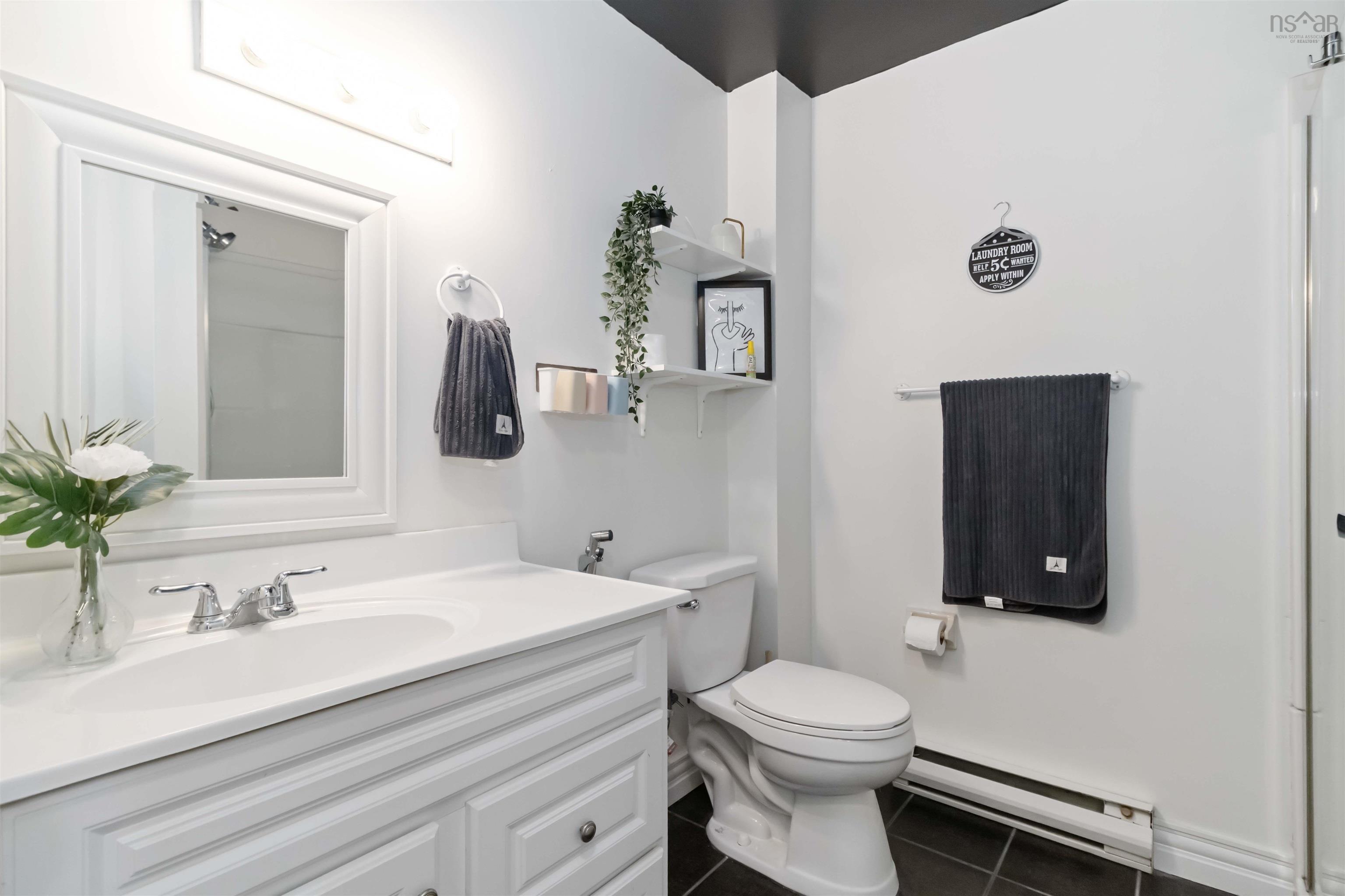 Full bathroom