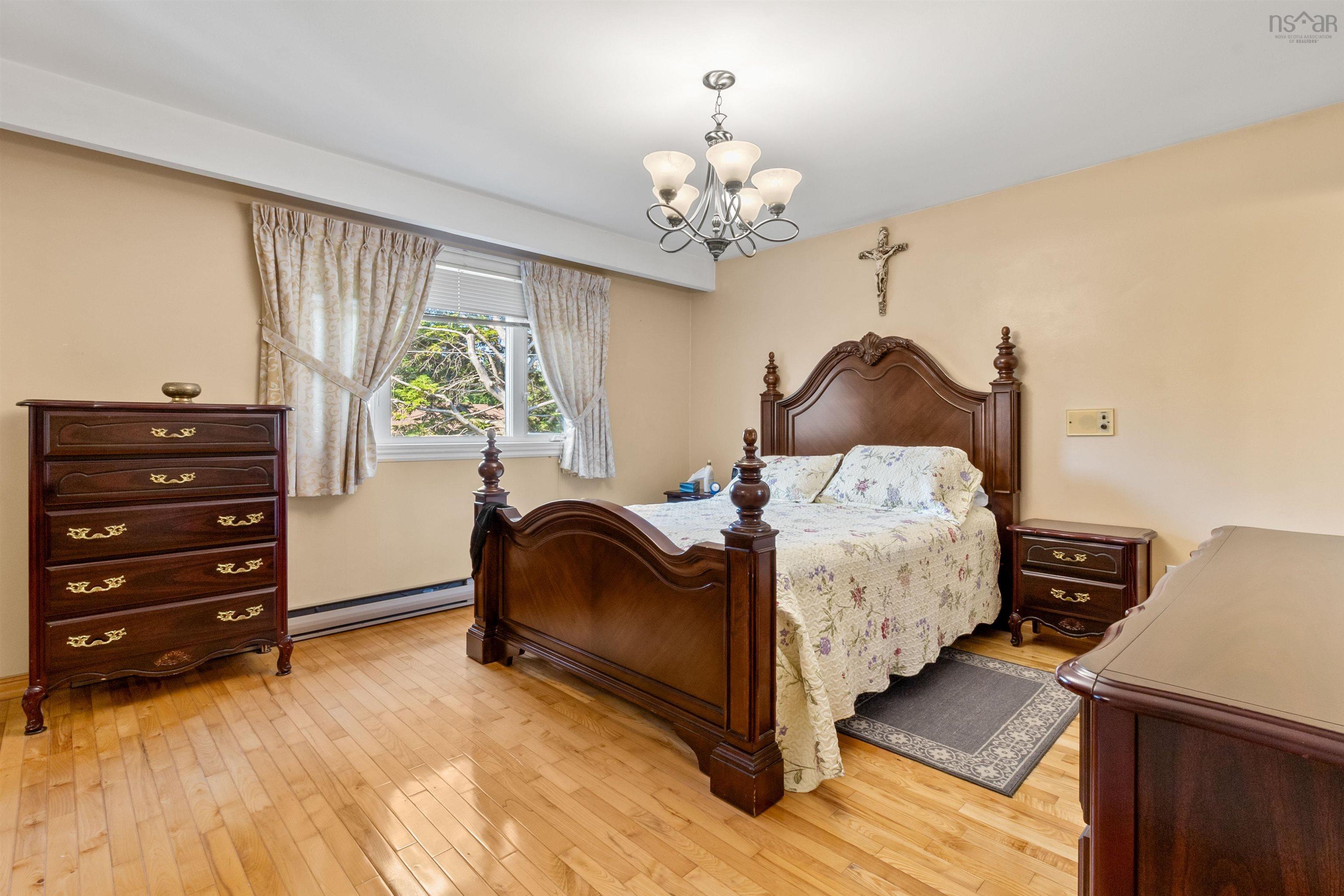 22 Parmbelle, Halifax, NS, 5 Bedrooms Bedrooms, ,3 BathroomsBathrooms,Residential,For Sale,Parmbelle,202521353