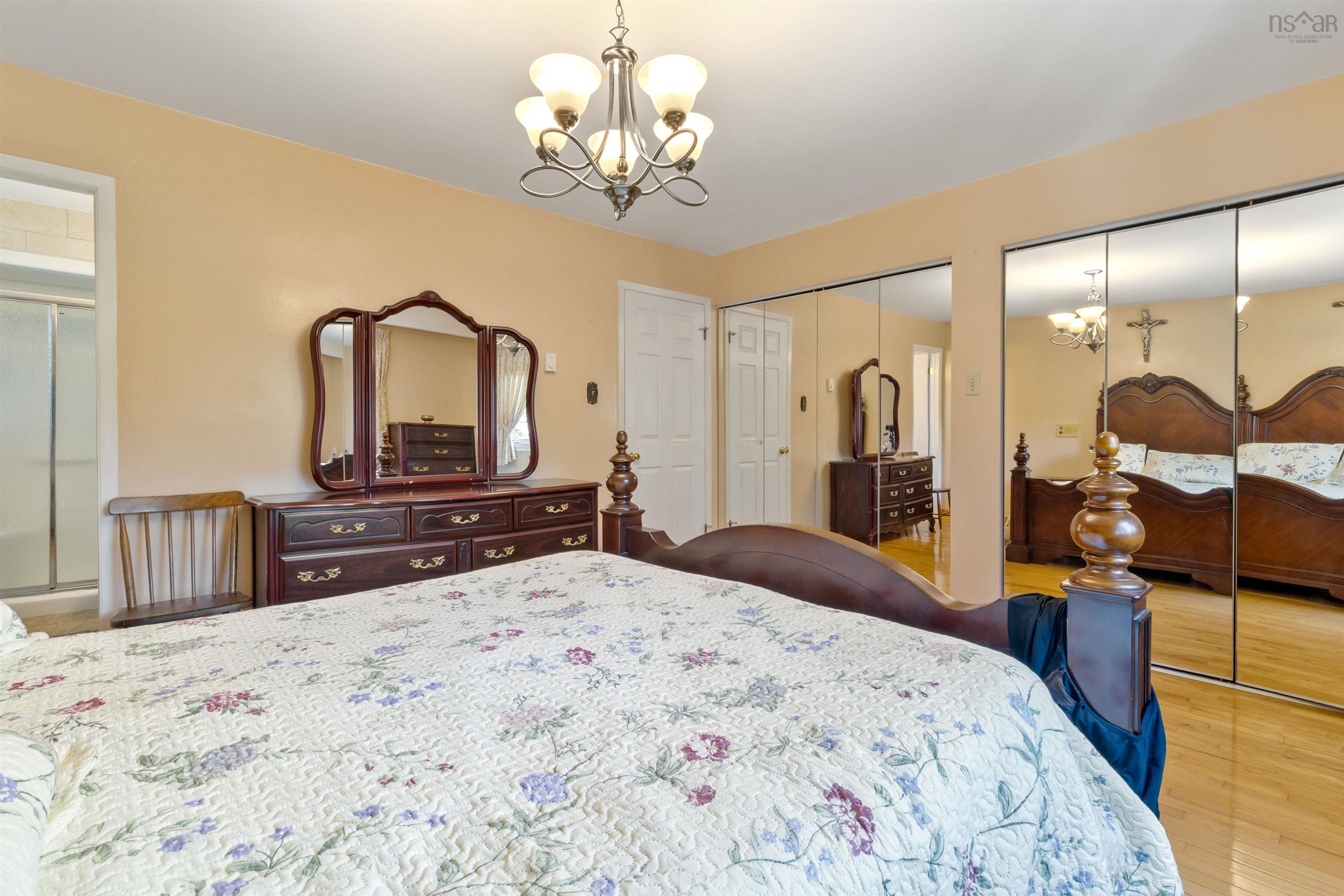 22 Parmbelle, Halifax, NS, 5 Bedrooms Bedrooms, ,3 BathroomsBathrooms,Residential,For Sale,Parmbelle,202521353