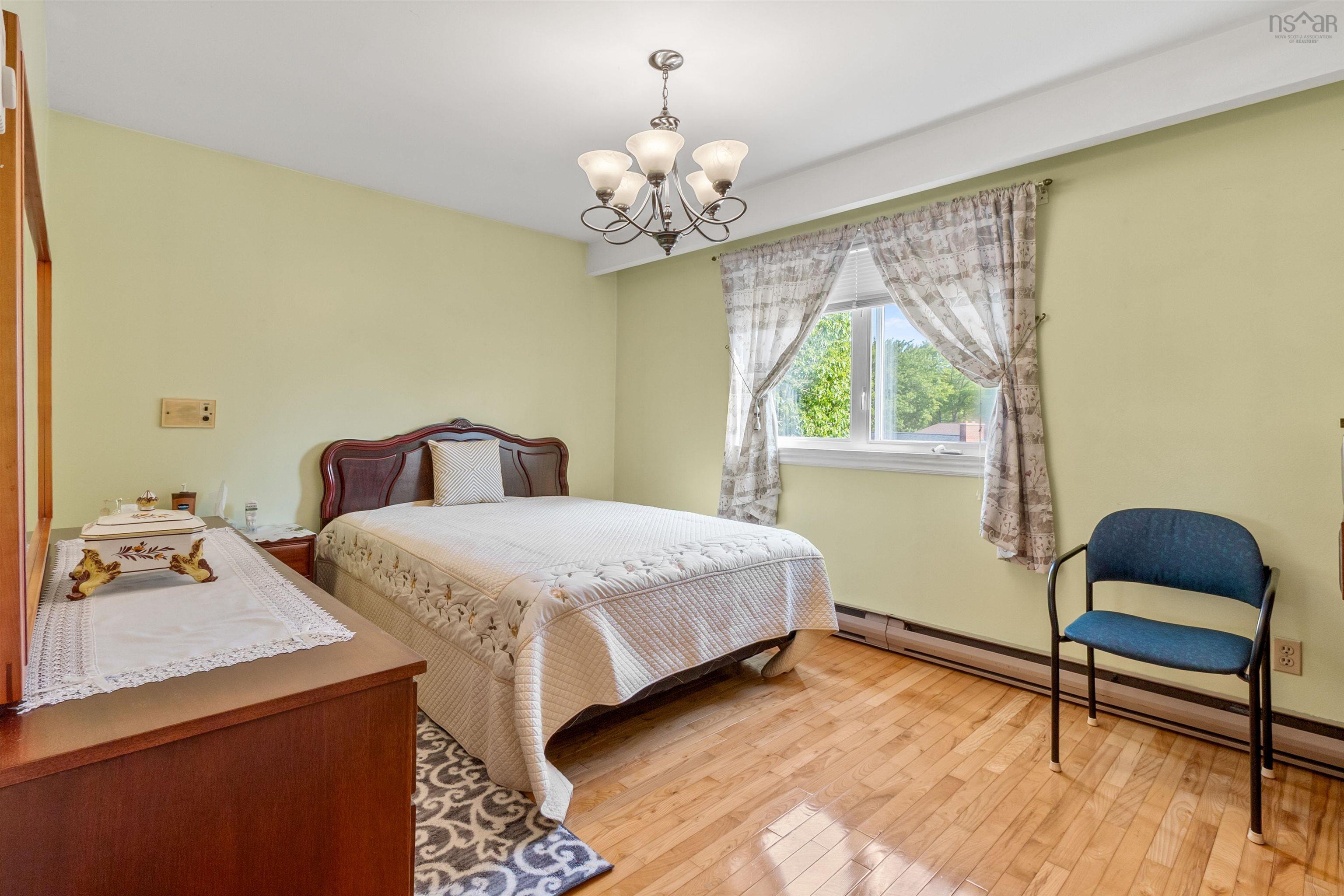 22 Parmbelle, Halifax, NS, 5 Bedrooms Bedrooms, ,3 BathroomsBathrooms,Residential,For Sale,Parmbelle,202521353