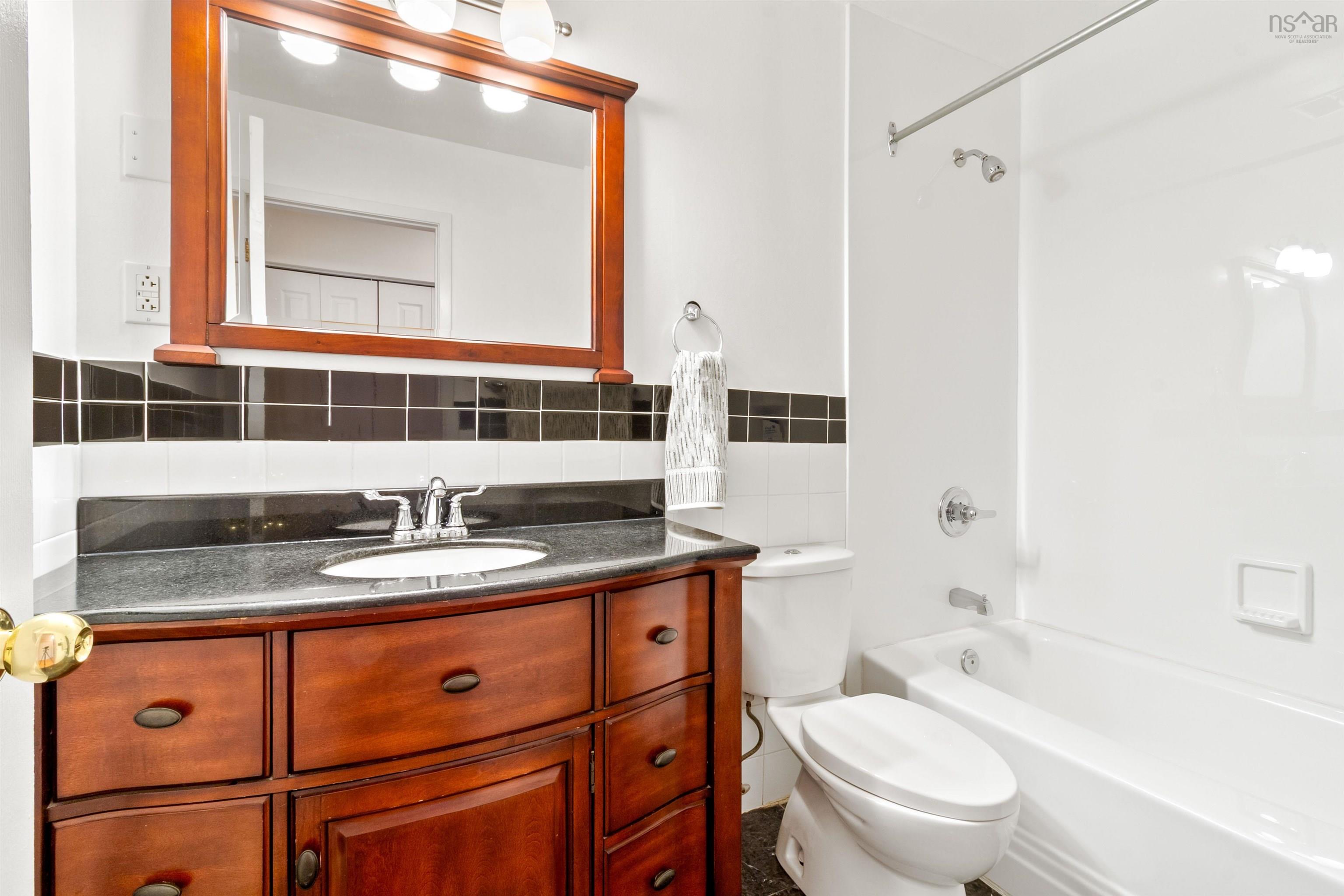 22 Parmbelle, Halifax, NS, 5 Bedrooms Bedrooms, ,3 BathroomsBathrooms,Residential,For Sale,Parmbelle,202521353