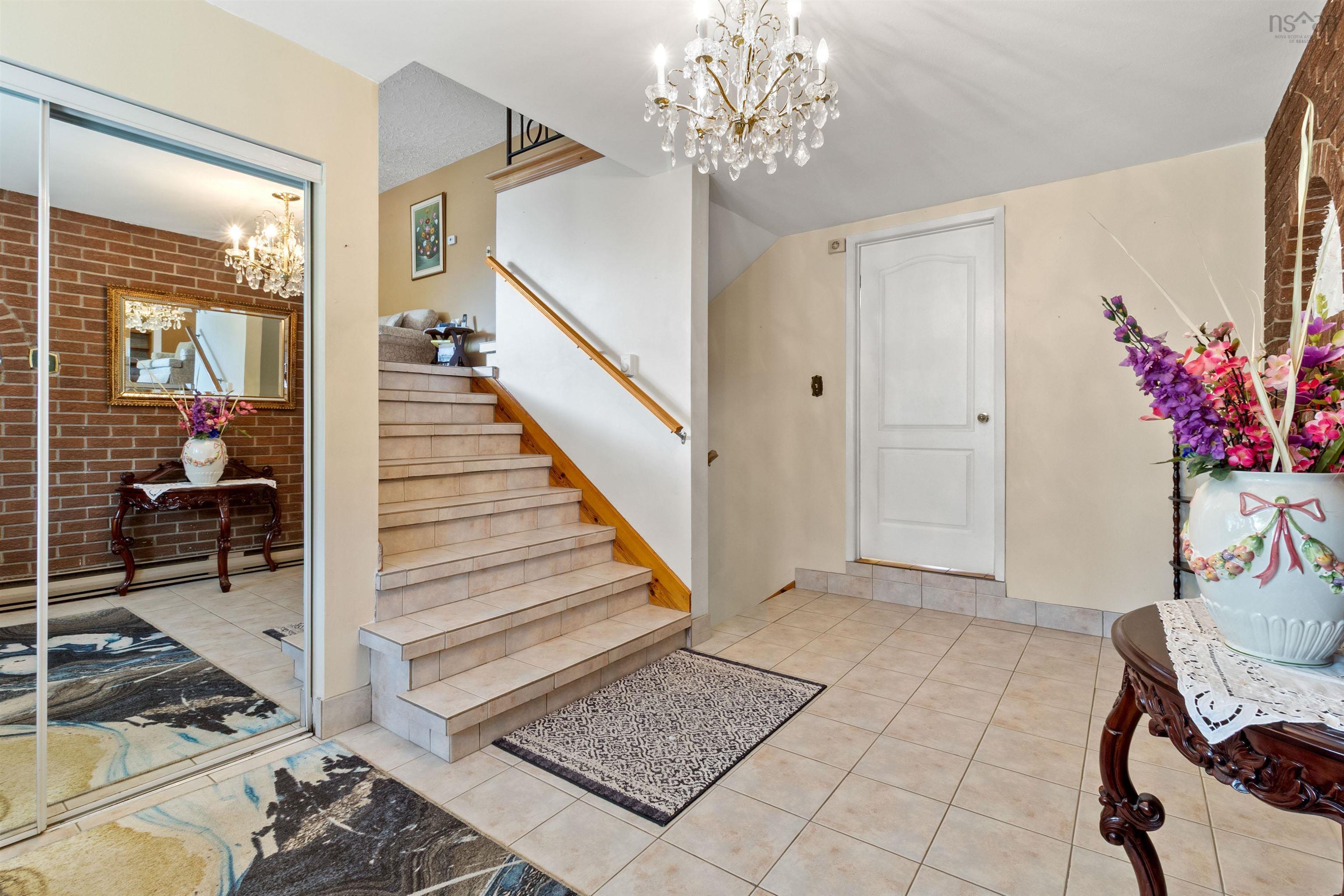 22 Parmbelle, Halifax, NS, 5 Bedrooms Bedrooms, ,3 BathroomsBathrooms,Residential,For Sale,Parmbelle,202521353