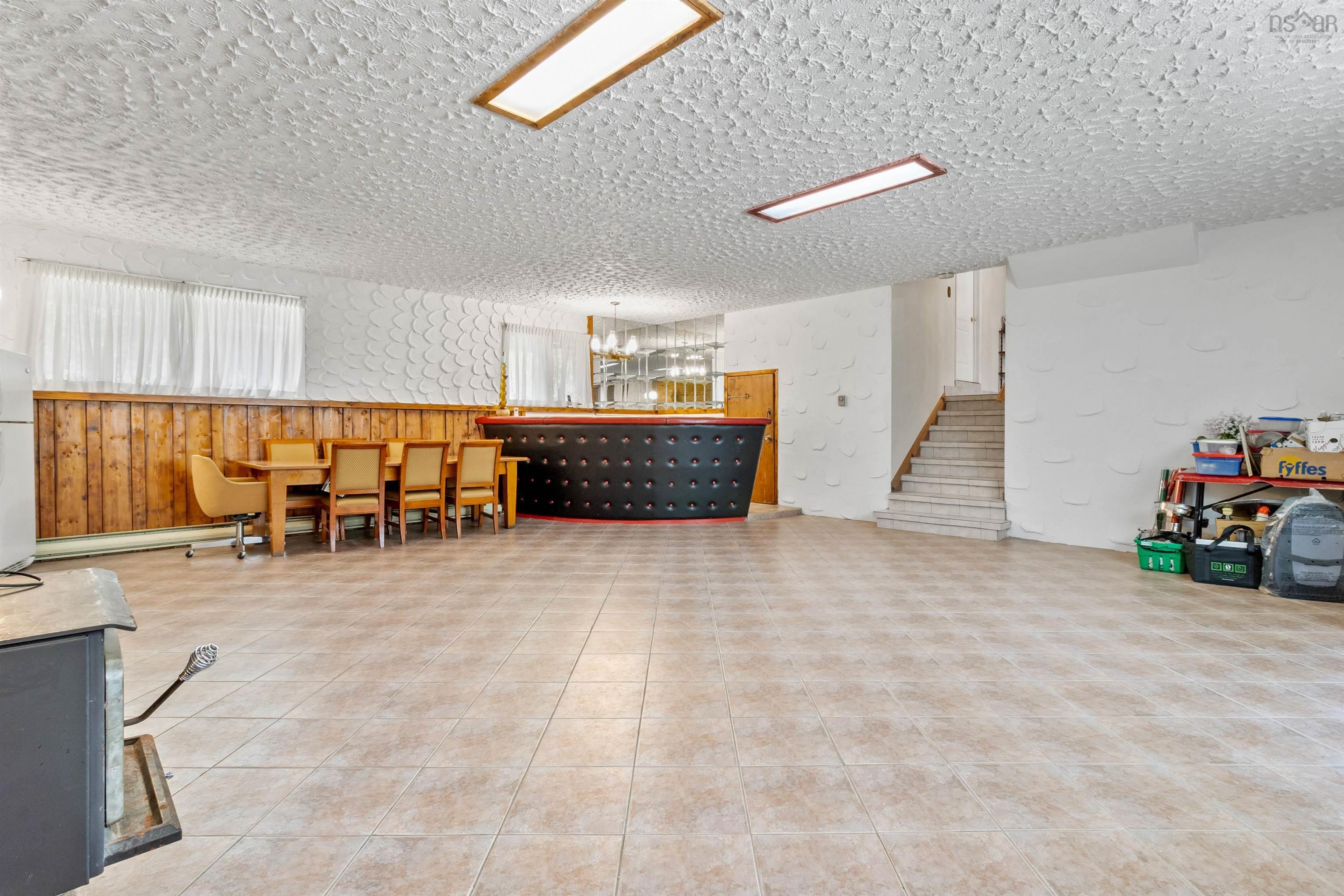 22 Parmbelle, Halifax, NS, 5 Bedrooms Bedrooms, ,3 BathroomsBathrooms,Residential,For Sale,Parmbelle,202521353