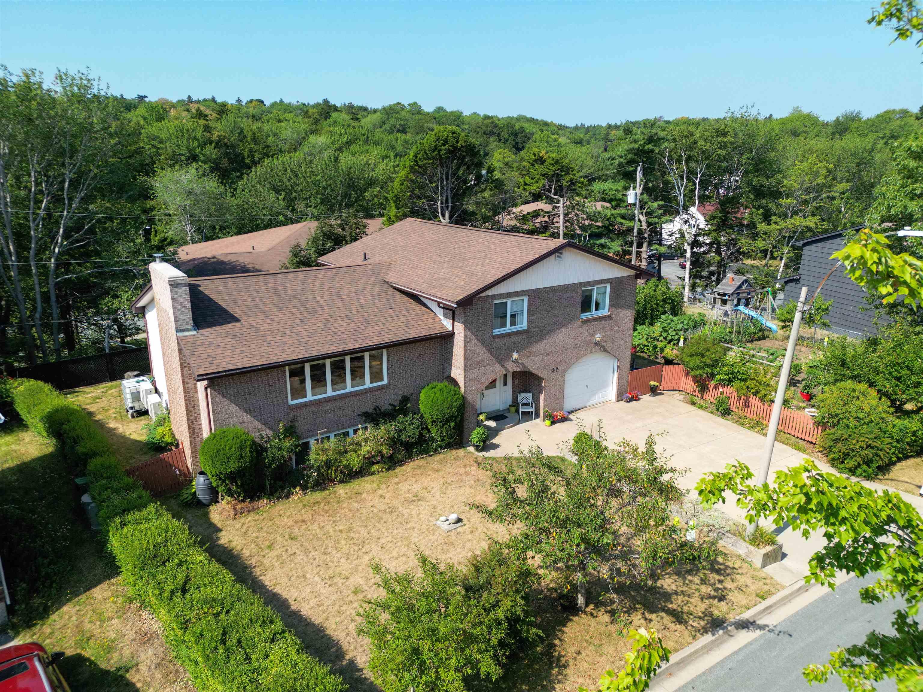 22 Parmbelle, Halifax, NS, 5 Bedrooms Bedrooms, ,3 BathroomsBathrooms,Residential,For Sale,Parmbelle,202521353