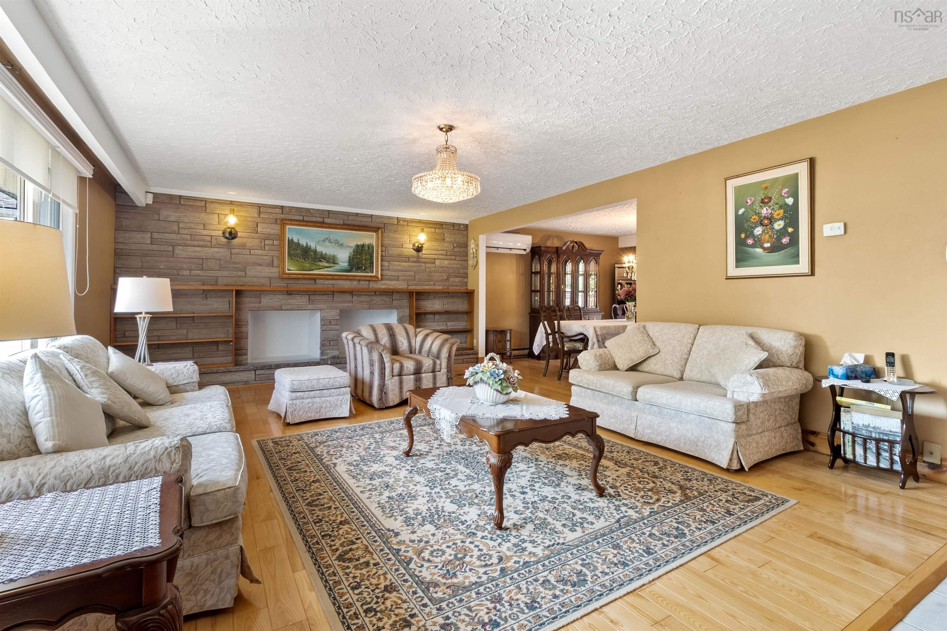 22 Parmbelle, Halifax, NS, 5 Bedrooms Bedrooms, ,3 BathroomsBathrooms,Residential,For Sale,Parmbelle,202521353