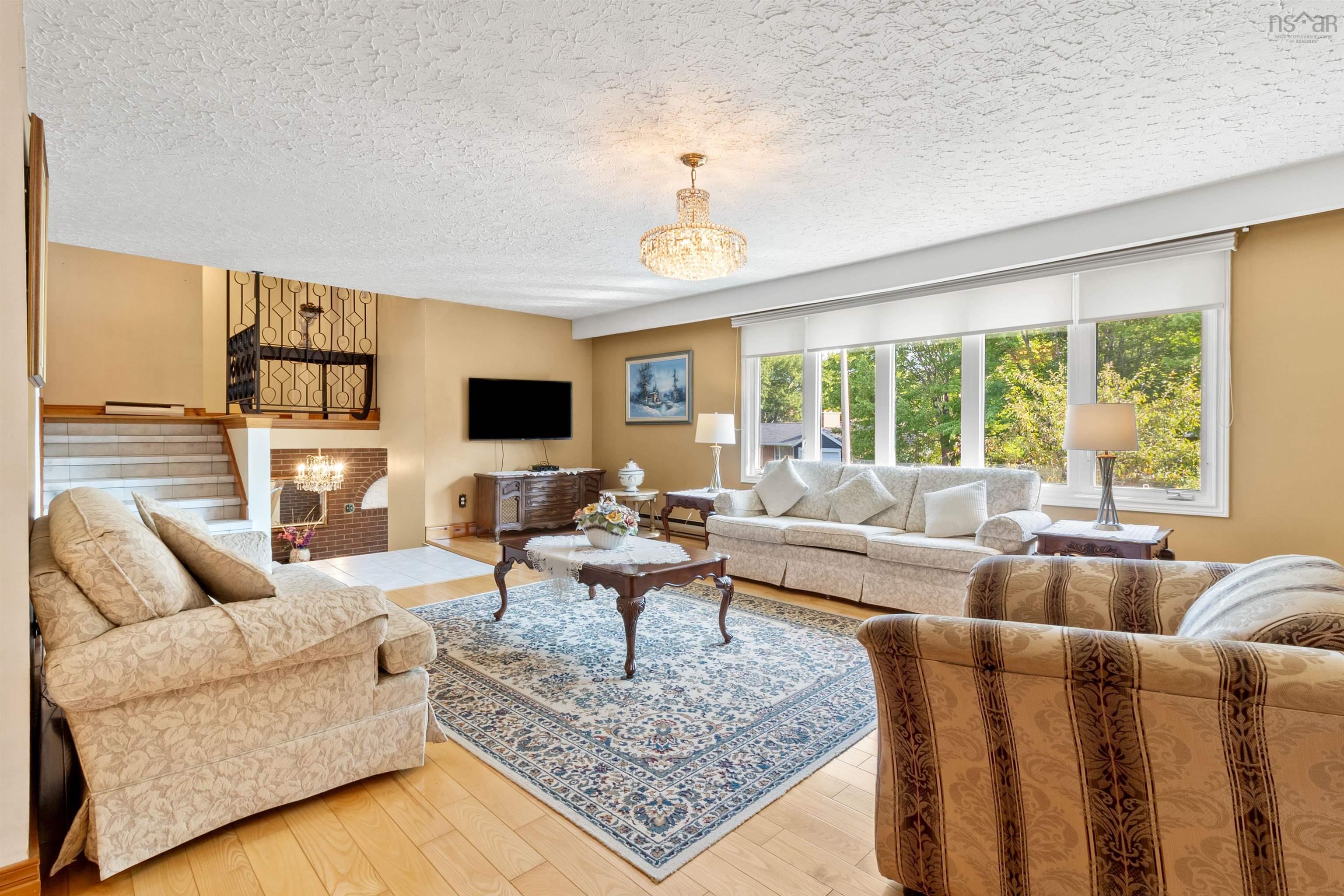 22 Parmbelle, Halifax, NS, 5 Bedrooms Bedrooms, ,3 BathroomsBathrooms,Residential,For Sale,Parmbelle,202521353