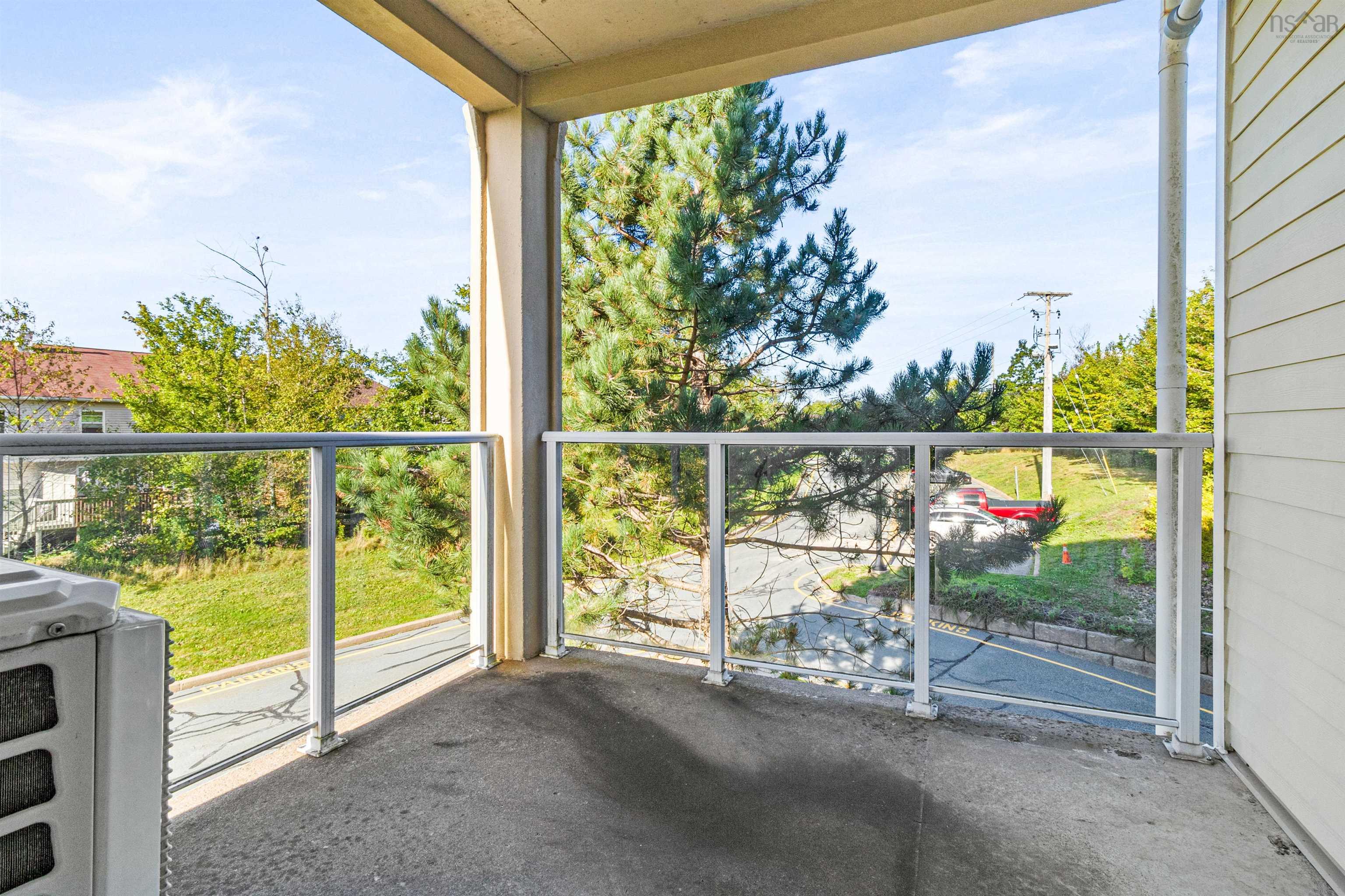 621 Portland Hills, Dartmouth, NS, 2 Bedrooms Bedrooms, ,2 BathroomsBathrooms,Residential,For Sale,Portland Hills,202523356