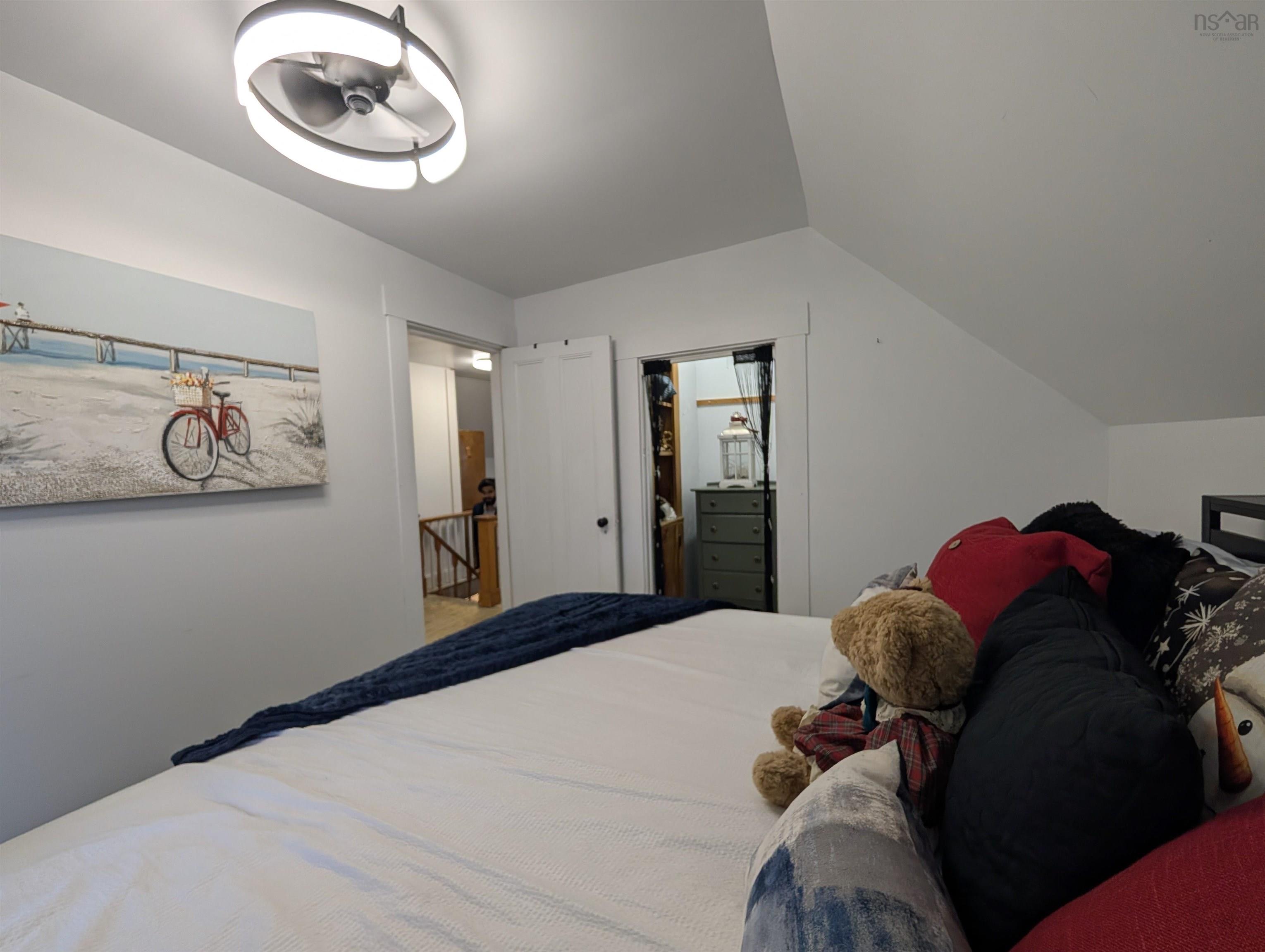 637 Highway 335, West Pubnico, NS, 3 Bedrooms Bedrooms, ,2 BathroomsBathrooms,Residential,For Sale,Highway 335,202525787