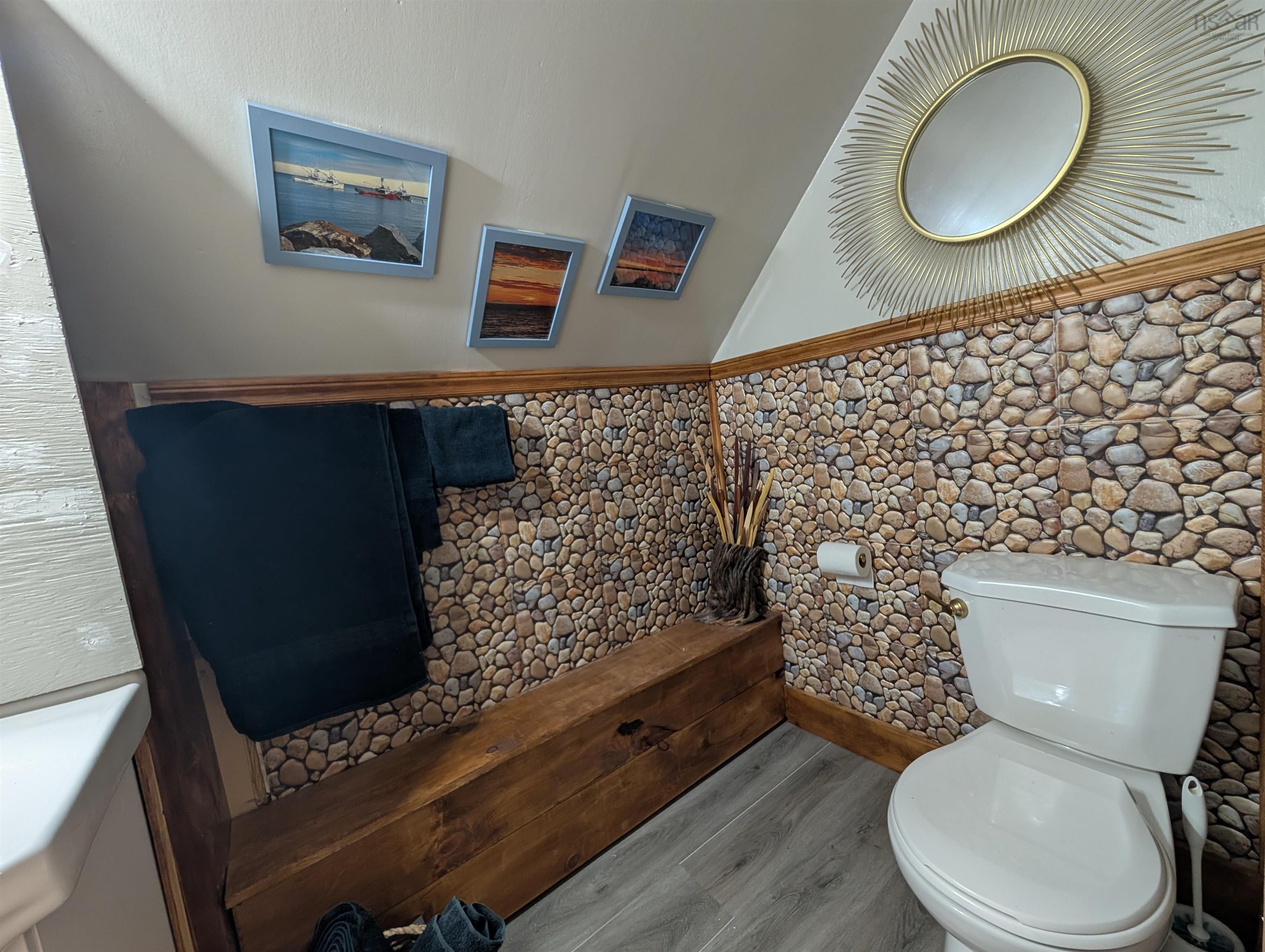 637 Highway 335, West Pubnico, NS, 3 Bedrooms Bedrooms, ,2 BathroomsBathrooms,Residential,For Sale,Highway 335,202525787