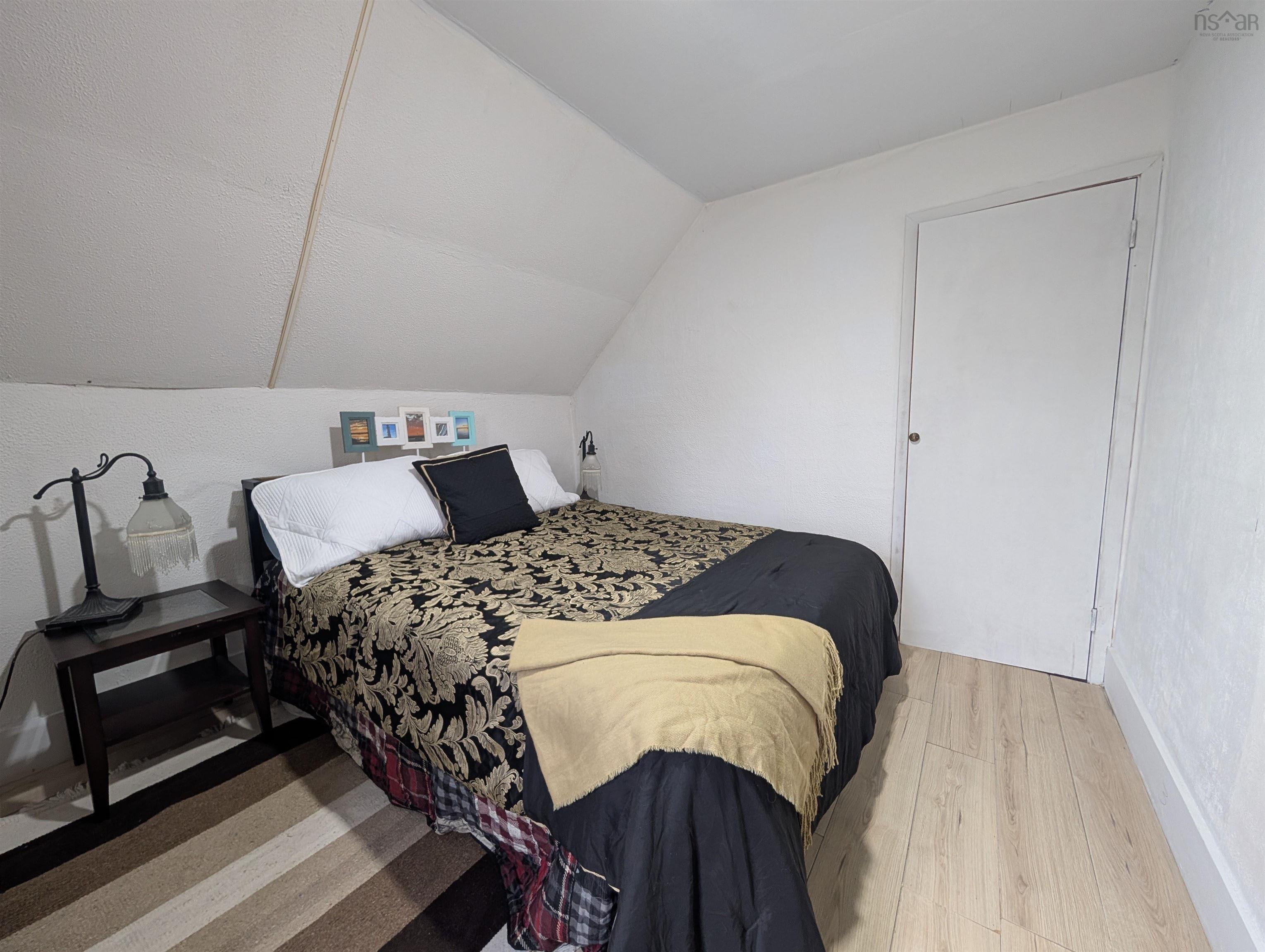 637 Highway 335, West Pubnico, NS, 3 Bedrooms Bedrooms, ,2 BathroomsBathrooms,Residential,For Sale,Highway 335,202525787