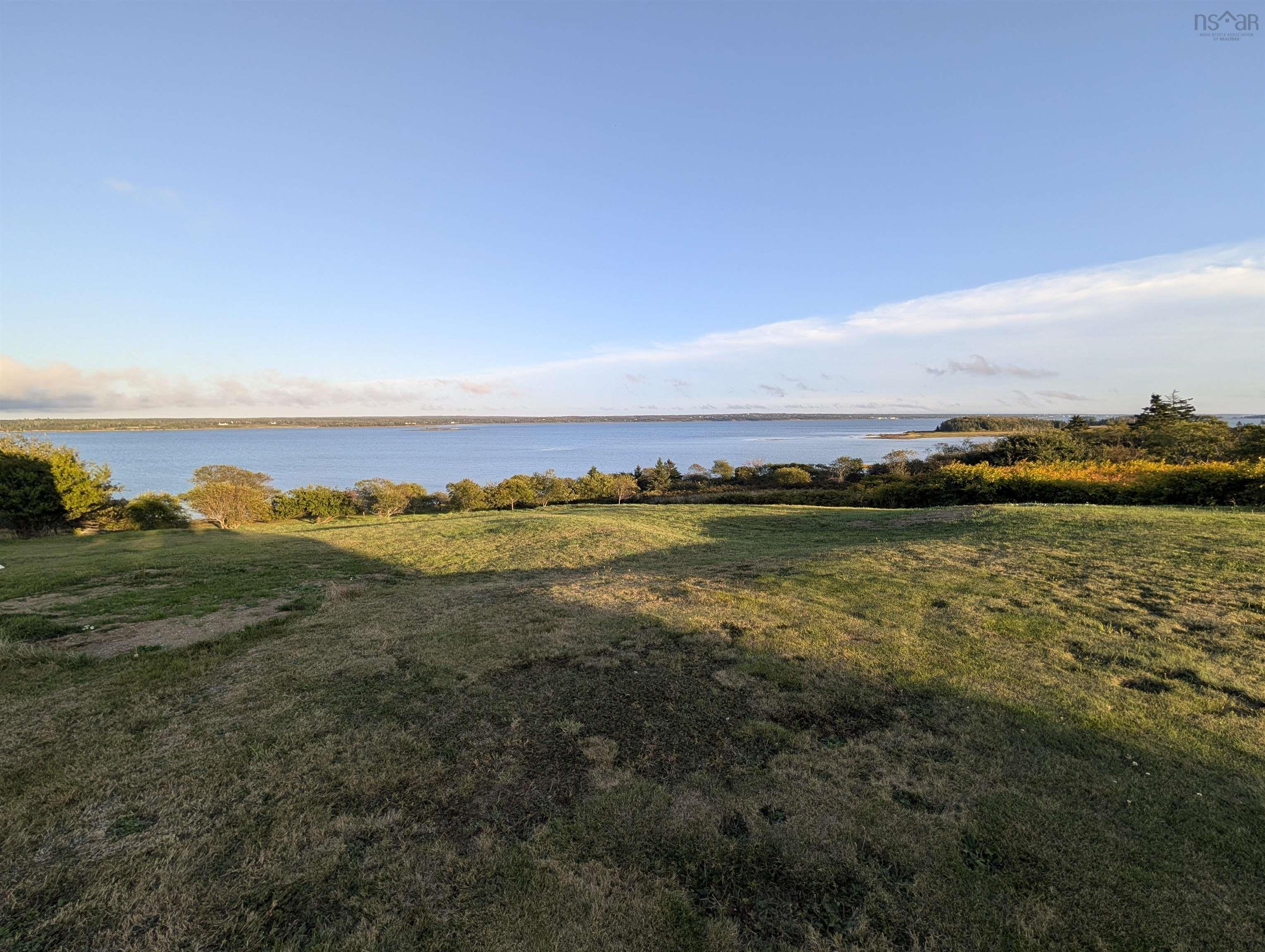 637 Highway 335, West Pubnico, NS, 3 Bedrooms Bedrooms, ,2 BathroomsBathrooms,Residential,For Sale,Highway 335,202525787