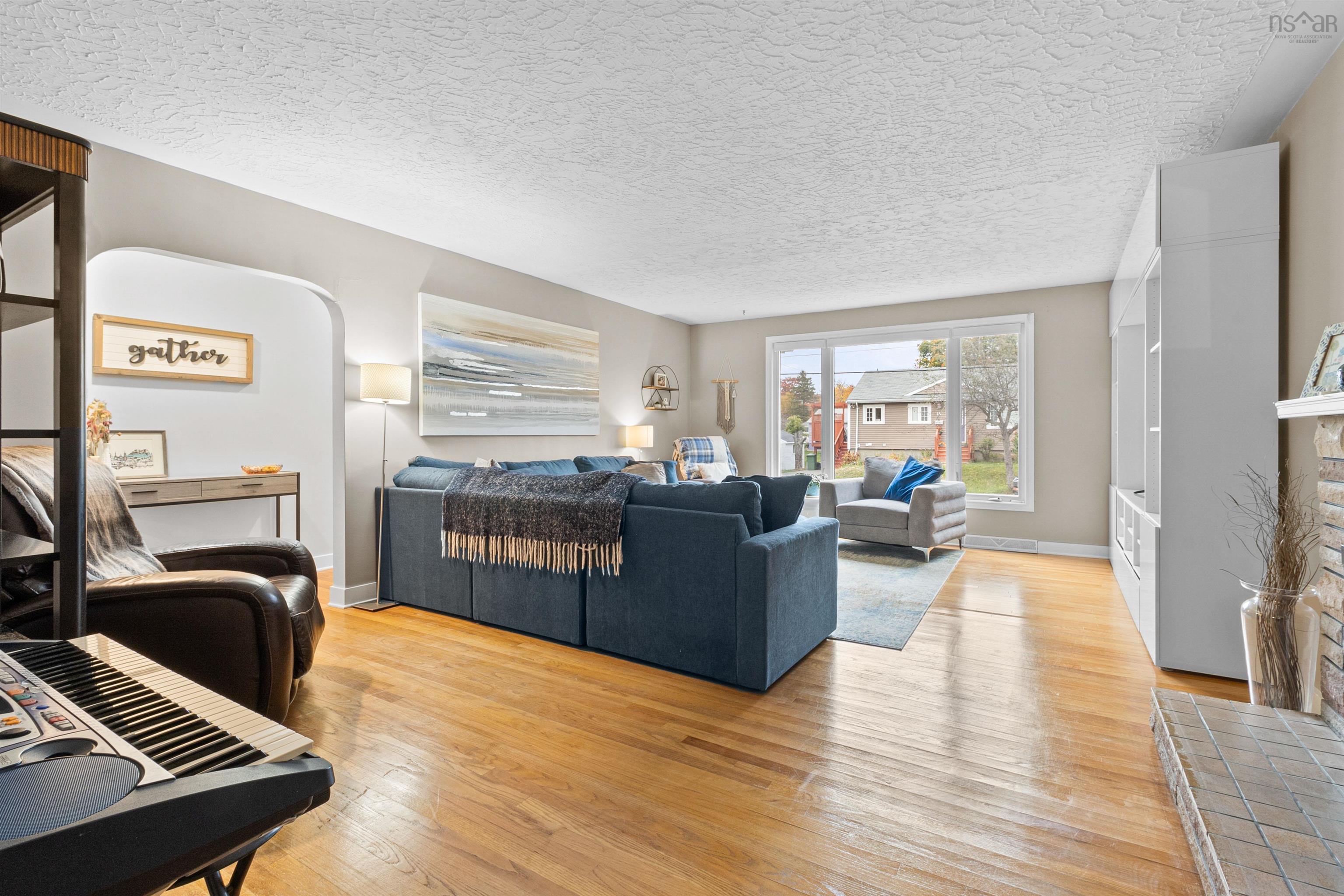 15 Laurier, Dartmouth, NS, 3 Bedrooms Bedrooms, ,2 BathroomsBathrooms,Residential,For Sale,Laurier,202526391