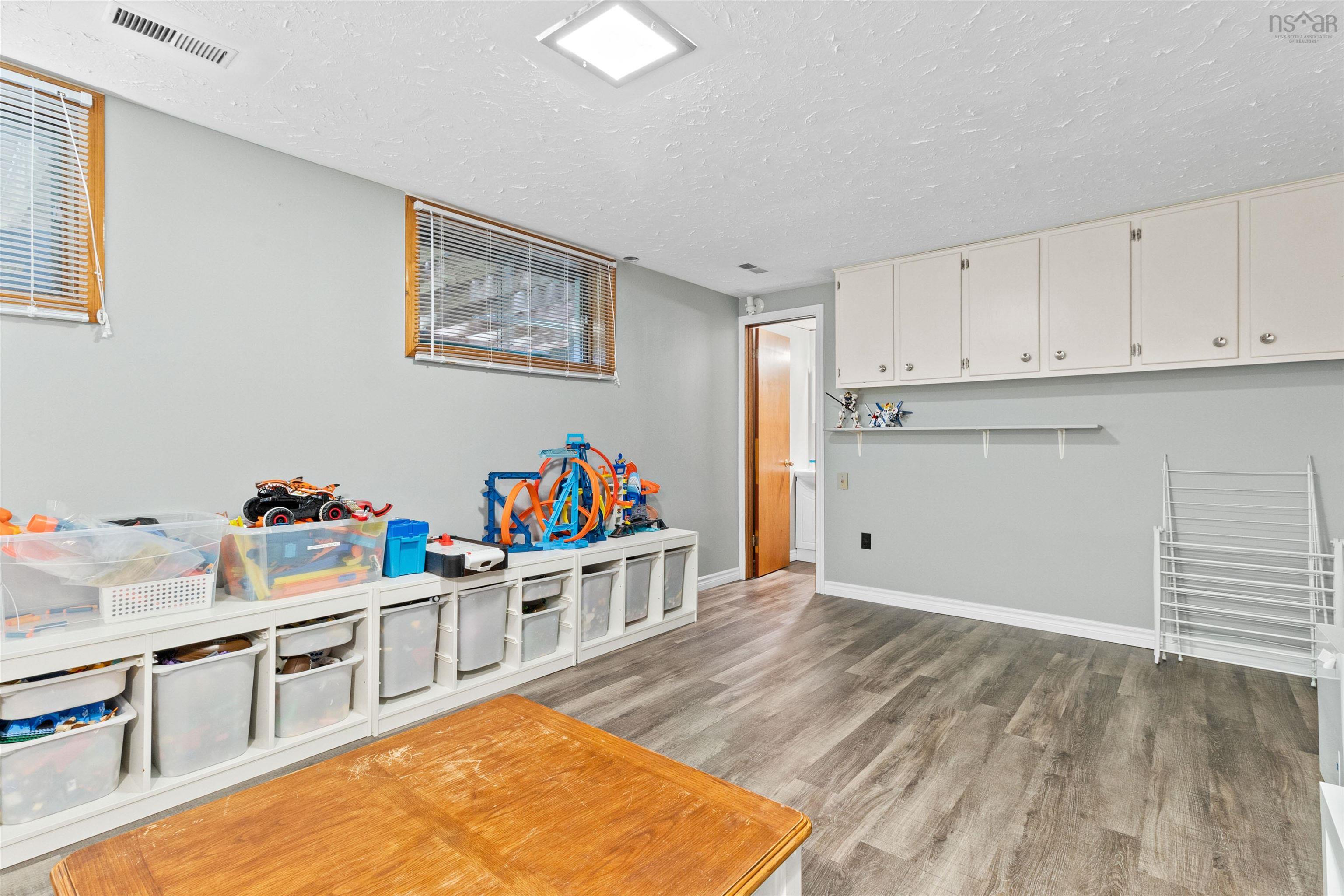 15 Laurier, Dartmouth, NS, 3 Bedrooms Bedrooms, ,2 BathroomsBathrooms,Residential,For Sale,Laurier,202526391