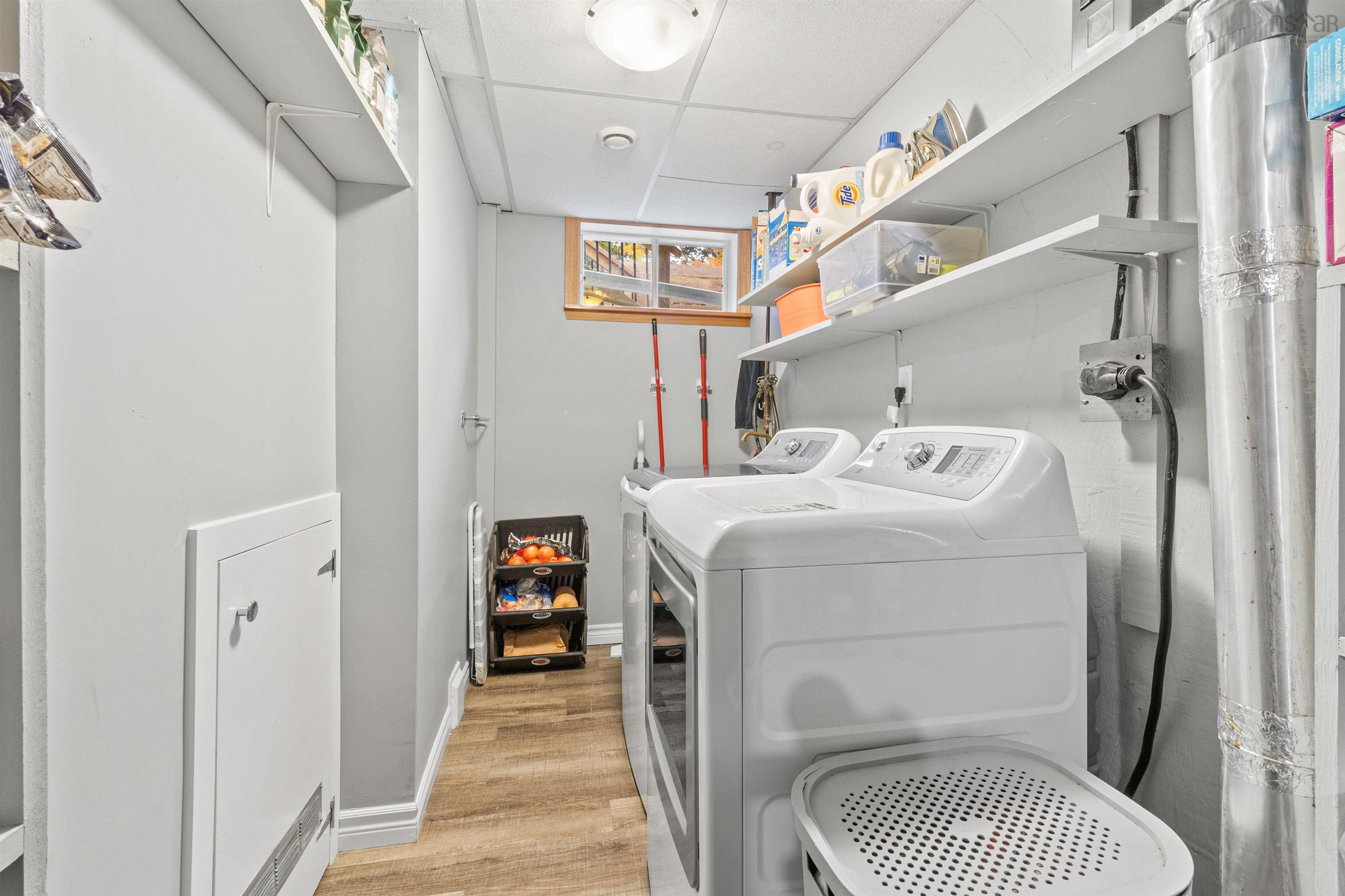 15 Laurier, Dartmouth, NS, 3 Bedrooms Bedrooms, ,2 BathroomsBathrooms,Residential,For Sale,Laurier,202526391