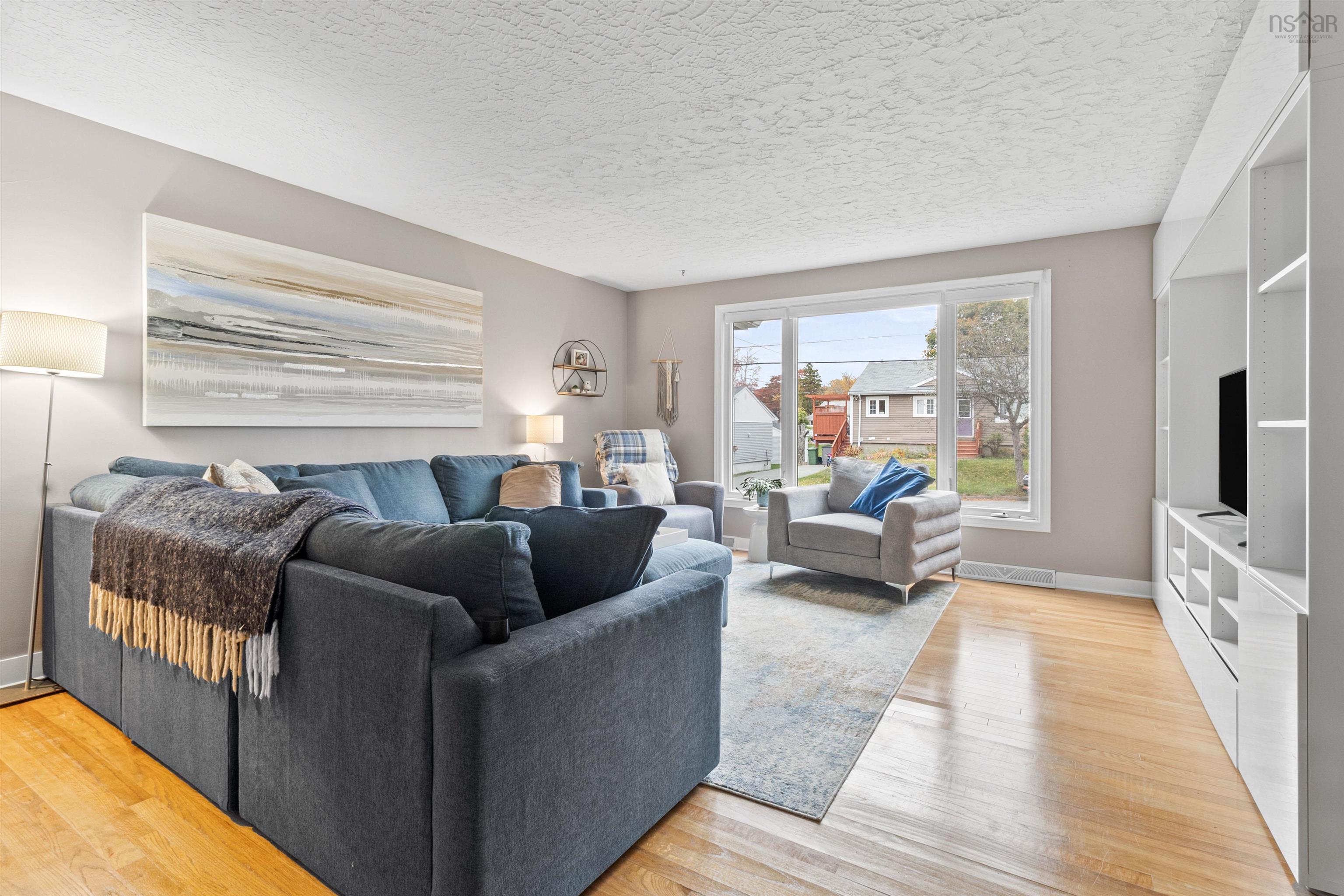 15 Laurier, Dartmouth, NS, 3 Bedrooms Bedrooms, ,2 BathroomsBathrooms,Residential,For Sale,Laurier,202526391