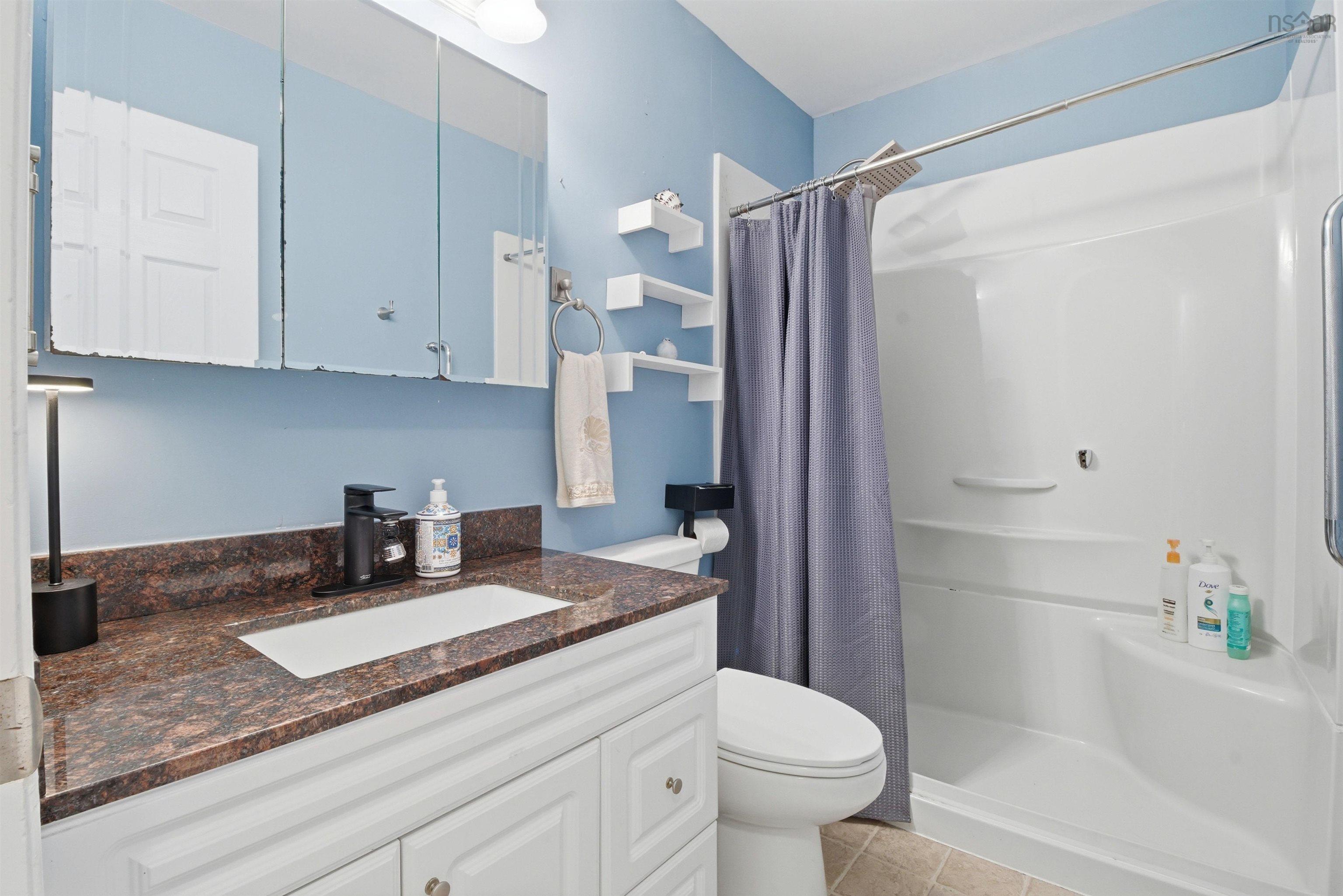 50 Amaranth, Dartmouth, NS, 4 Bedrooms Bedrooms, ,1 BathroomBathrooms,Residential,For Sale,Amaranth,202529062