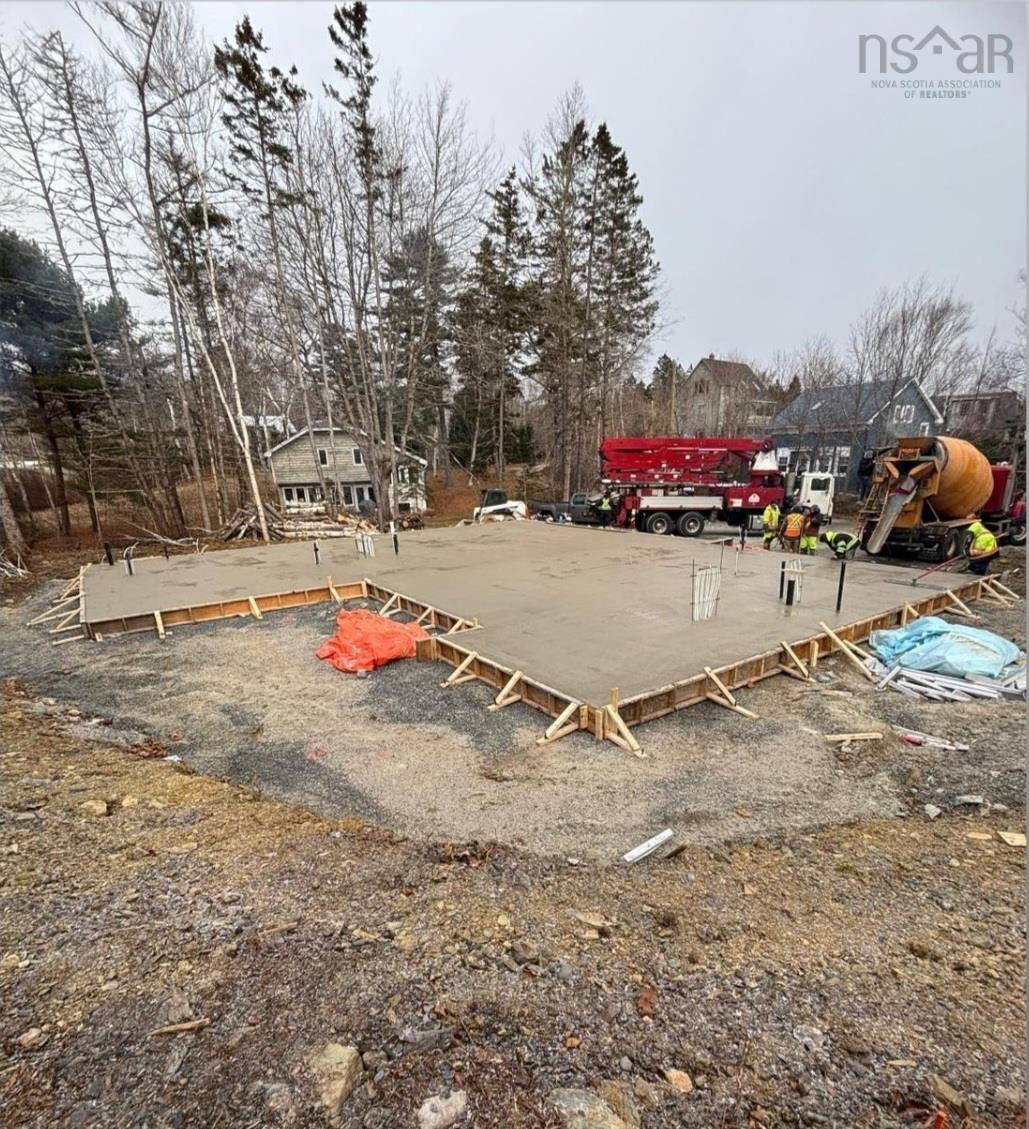 18 Wilson, Chester, NS, 4 Bedrooms Bedrooms, ,3 BathroomsBathrooms,Residential,For Sale,Wilson,202529663
