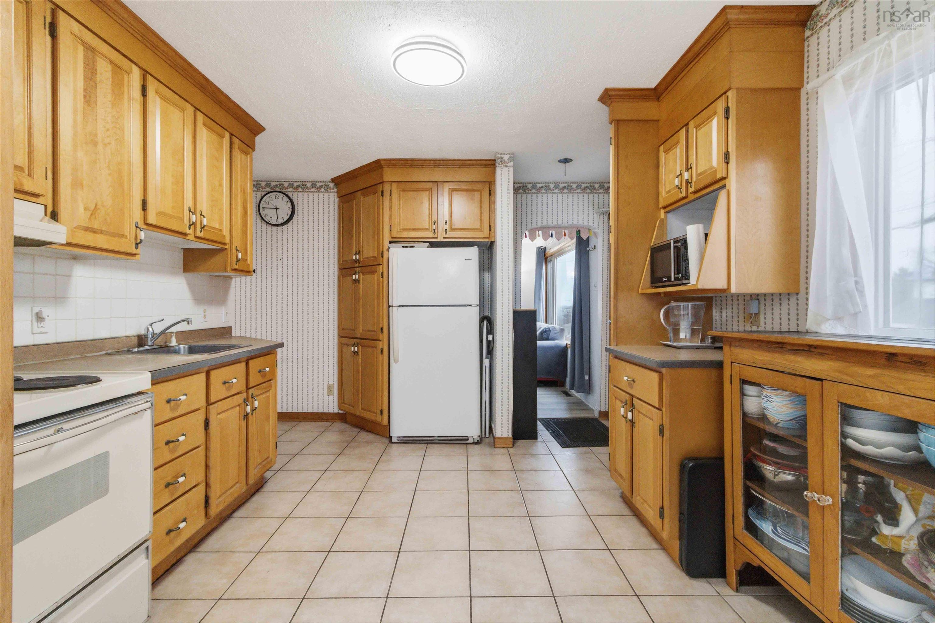 24 Auburn Avenue, Halifax, NS, 4 Bedrooms Bedrooms, ,2 BathroomsBathrooms,Residential,For Sale,Auburn Avenue,202604430