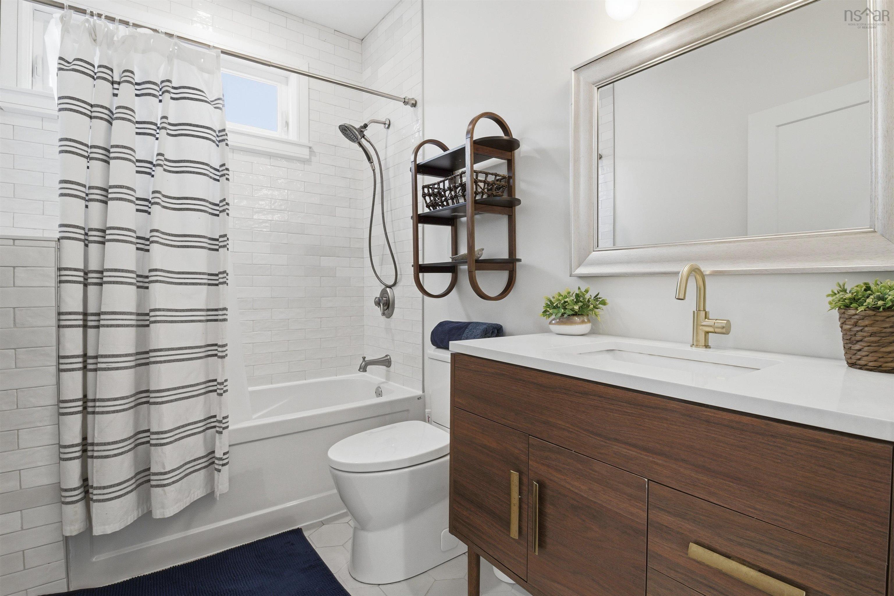 107 Amelinda, Boutiliers Point, NS, 4 Bedrooms Bedrooms, ,2 BathroomsBathrooms,Residential,For Sale,Amelinda,202607671