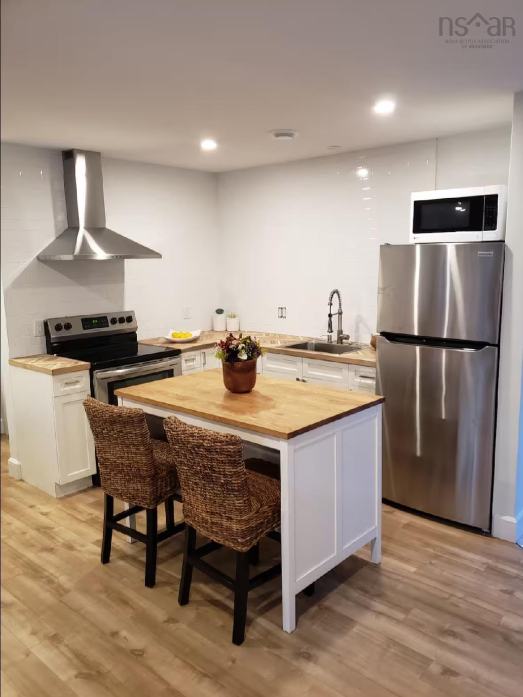 107 Amelinda, Boutiliers Point, NS, 4 Bedrooms Bedrooms, ,2 BathroomsBathrooms,Residential,For Sale,Amelinda,202607671