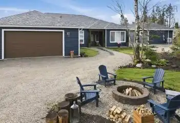 107 Amelinda, Boutiliers Point, NS, 4 Bedrooms Bedrooms, ,2 BathroomsBathrooms,Residential,For Sale,Amelinda,202607671