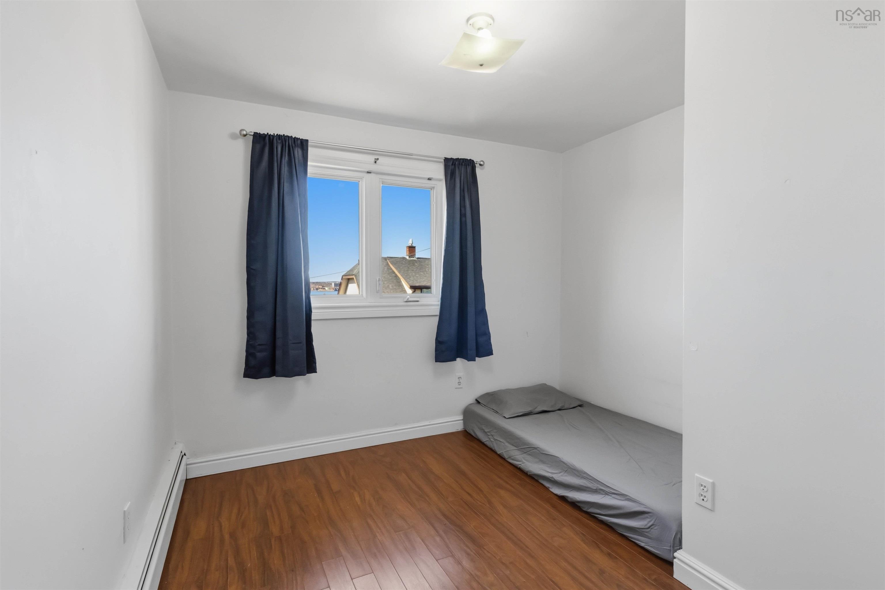 28 Osborne Avenue, Woodside, NS, 3 Bedrooms Bedrooms, ,2 BathroomsBathrooms,Residential,For Sale,Osborne Avenue,202608886