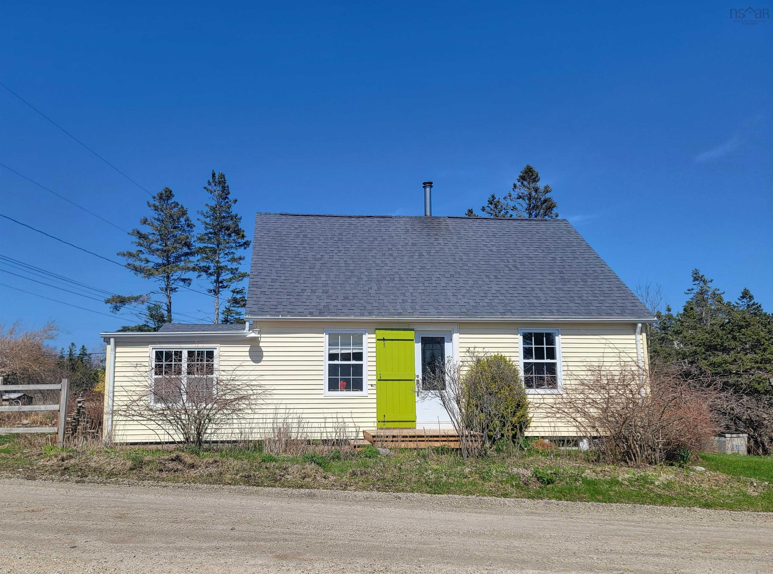 39 Publicover, Blandford, NS, 3 Bedrooms Bedrooms, ,1 BathroomBathrooms,Residential,For Sale,Publicover,202610606