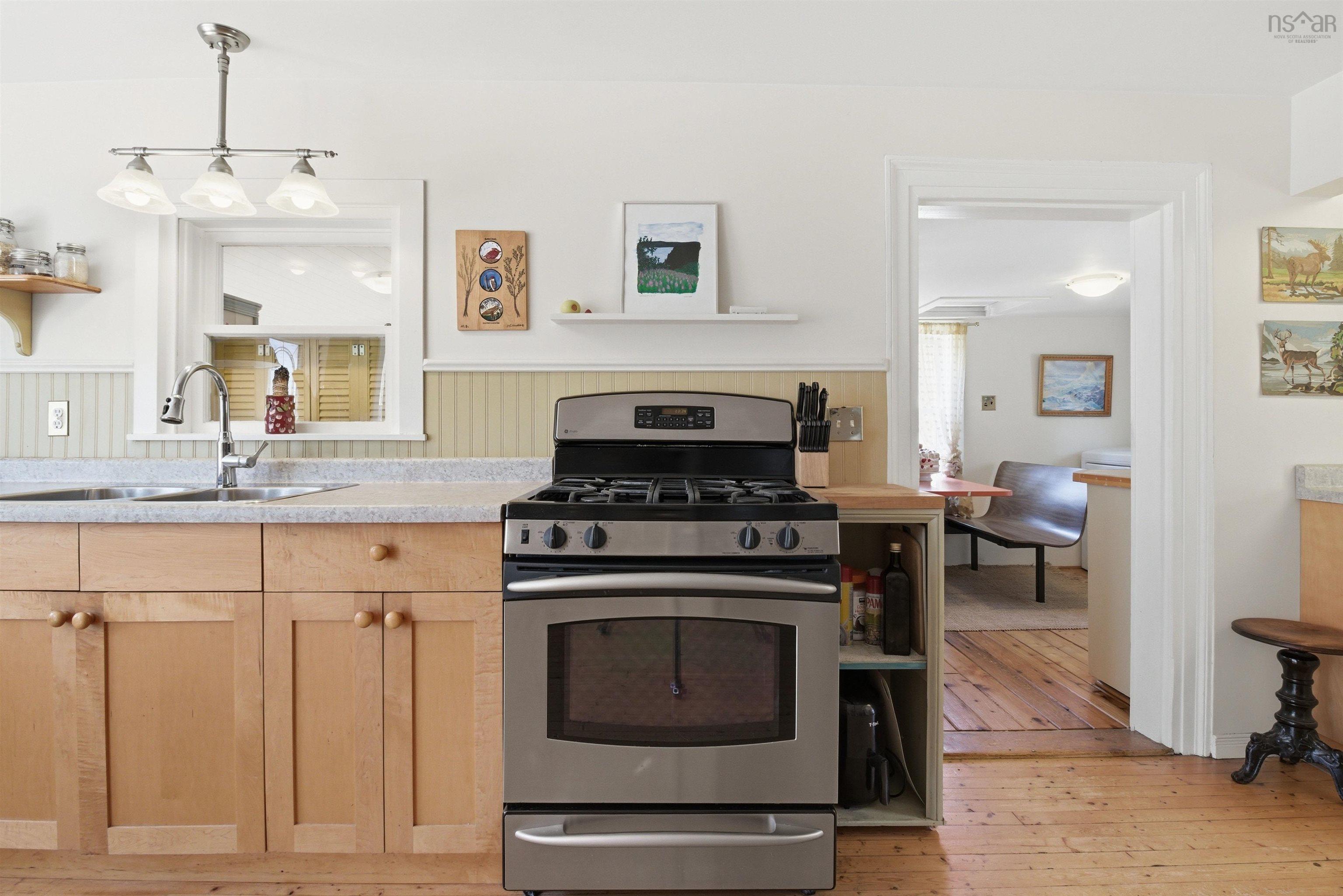 39 Publicover, Blandford, NS, 3 Bedrooms Bedrooms, ,1 BathroomBathrooms,Residential,For Sale,Publicover,202610606