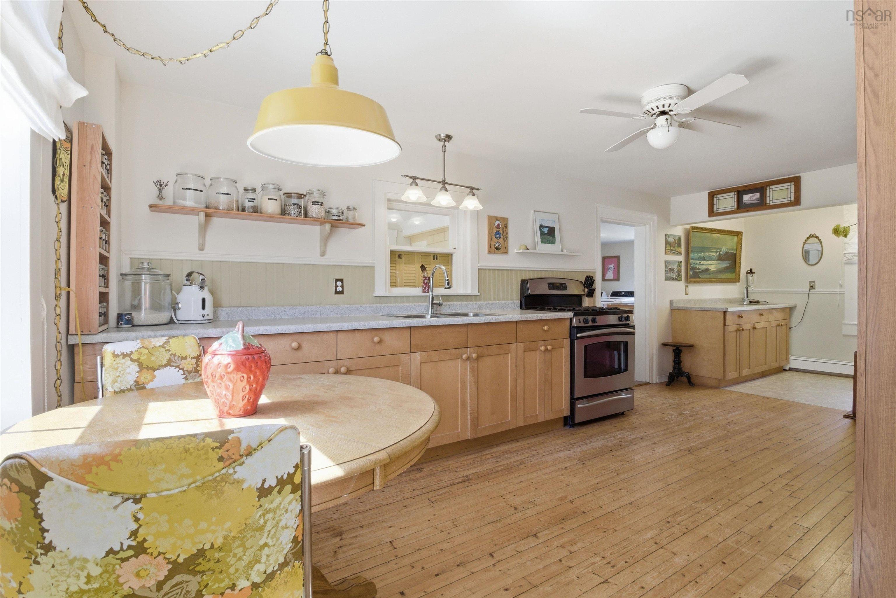 39 Publicover, Blandford, NS, 3 Bedrooms Bedrooms, ,1 BathroomBathrooms,Residential,For Sale,Publicover,202610606