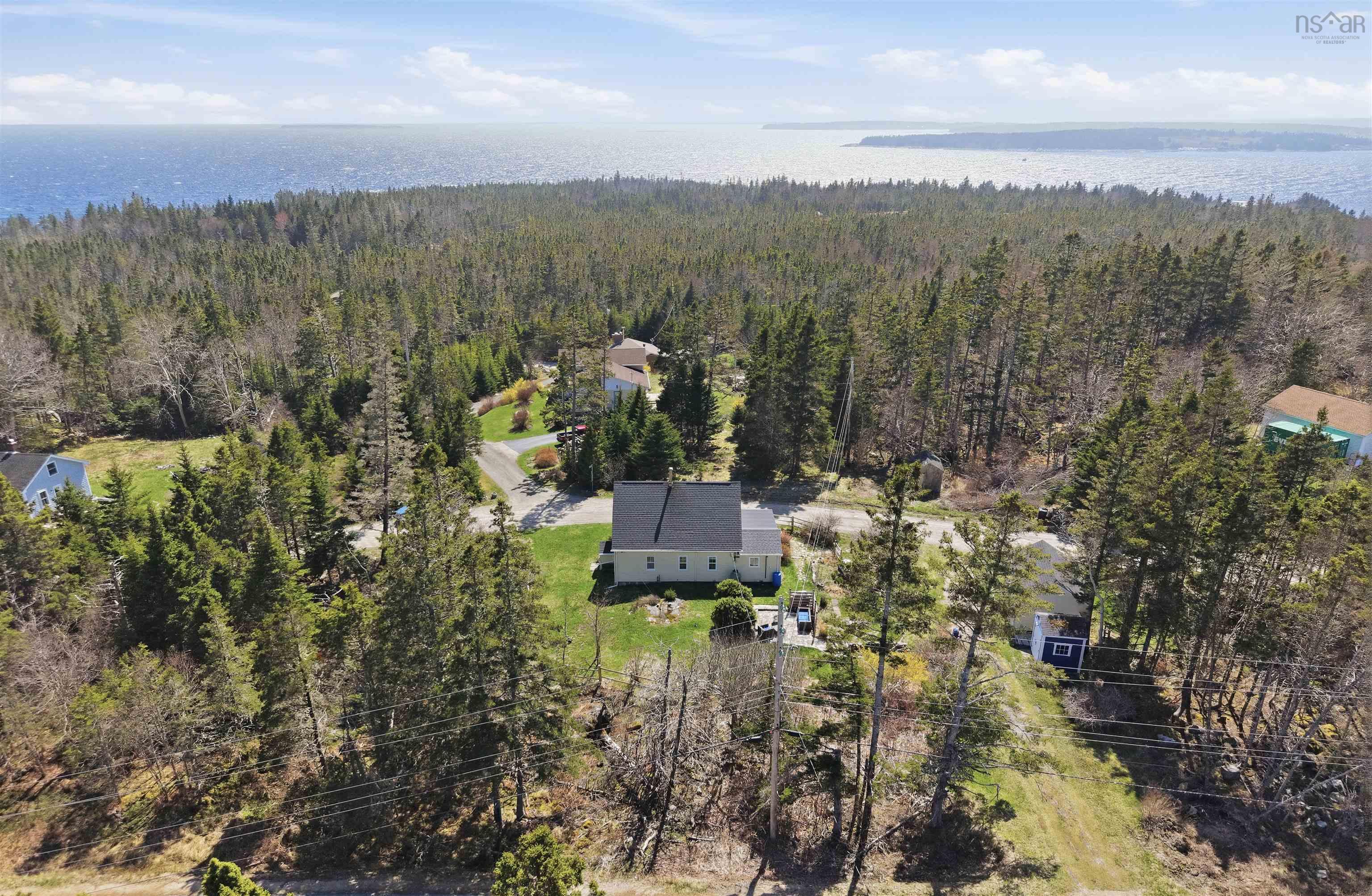 39 Publicover, Blandford, NS, 3 Bedrooms Bedrooms, ,1 BathroomBathrooms,Residential,For Sale,Publicover,202610606