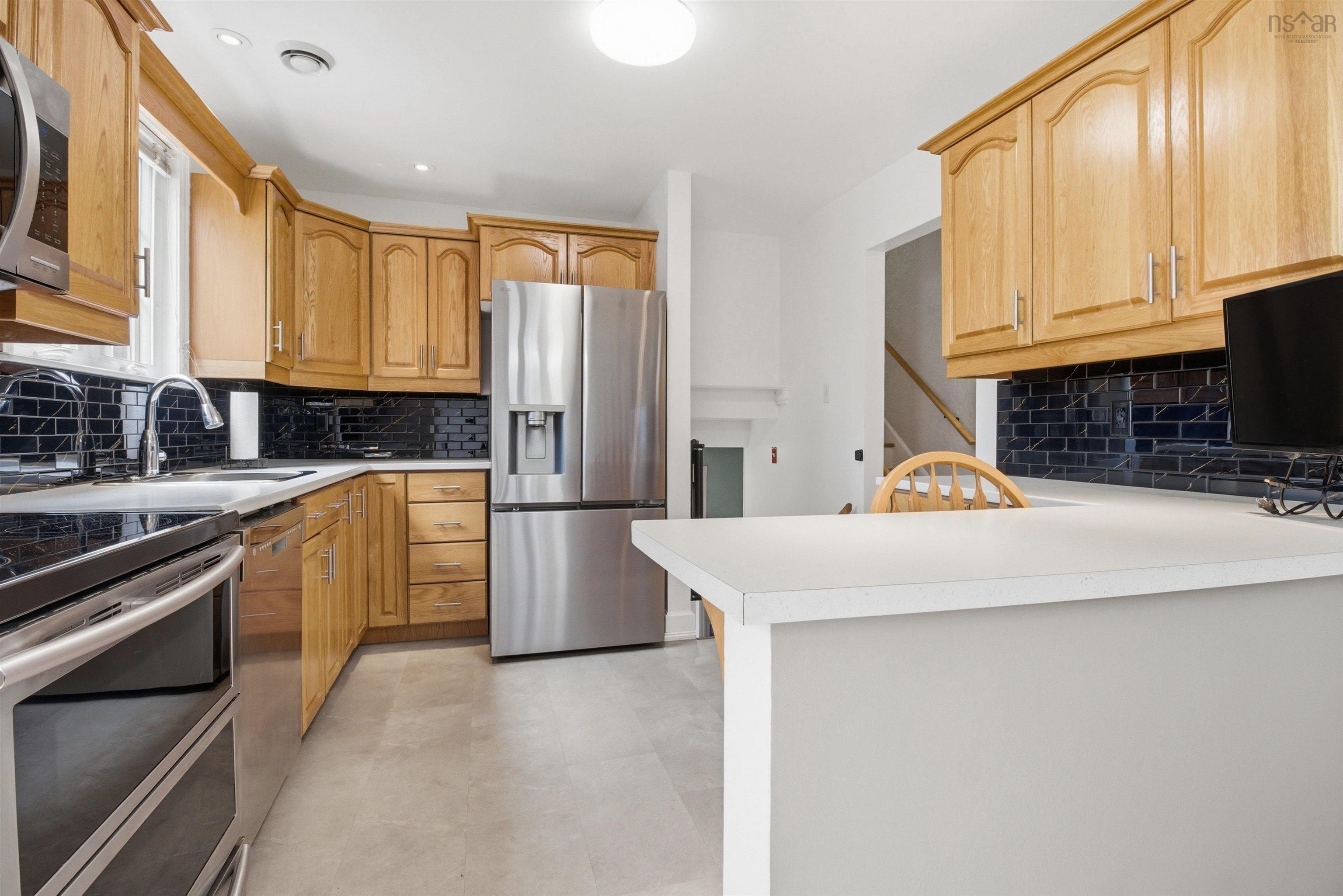124 Gourok, Dartmouth, NS, 3 Bedrooms Bedrooms, ,2 BathroomsBathrooms,Residential,For Sale,Gourok,202611693