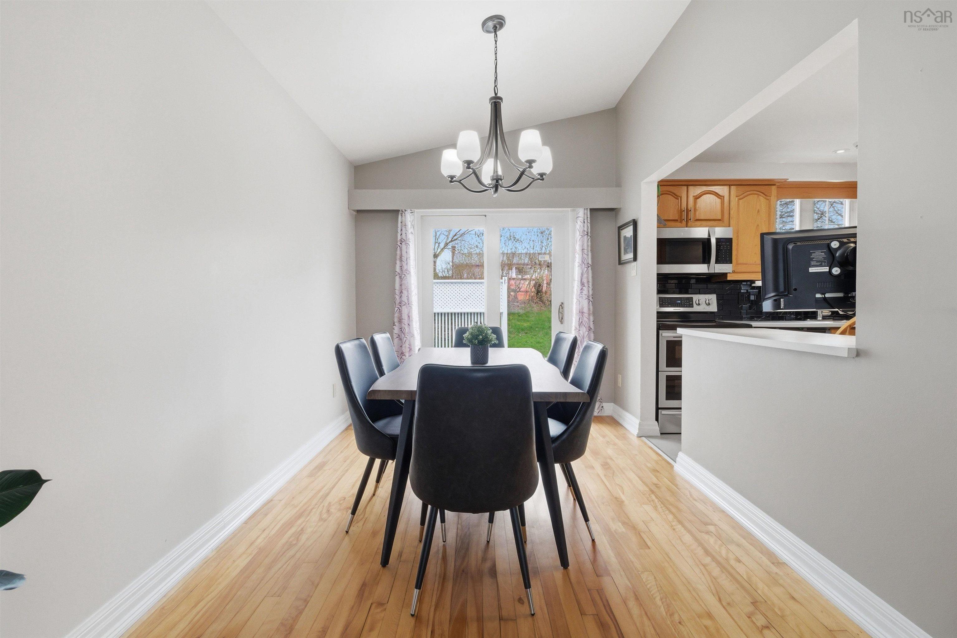 124 Gourok, Dartmouth, NS, 3 Bedrooms Bedrooms, ,2 BathroomsBathrooms,Residential,For Sale,Gourok,202611693