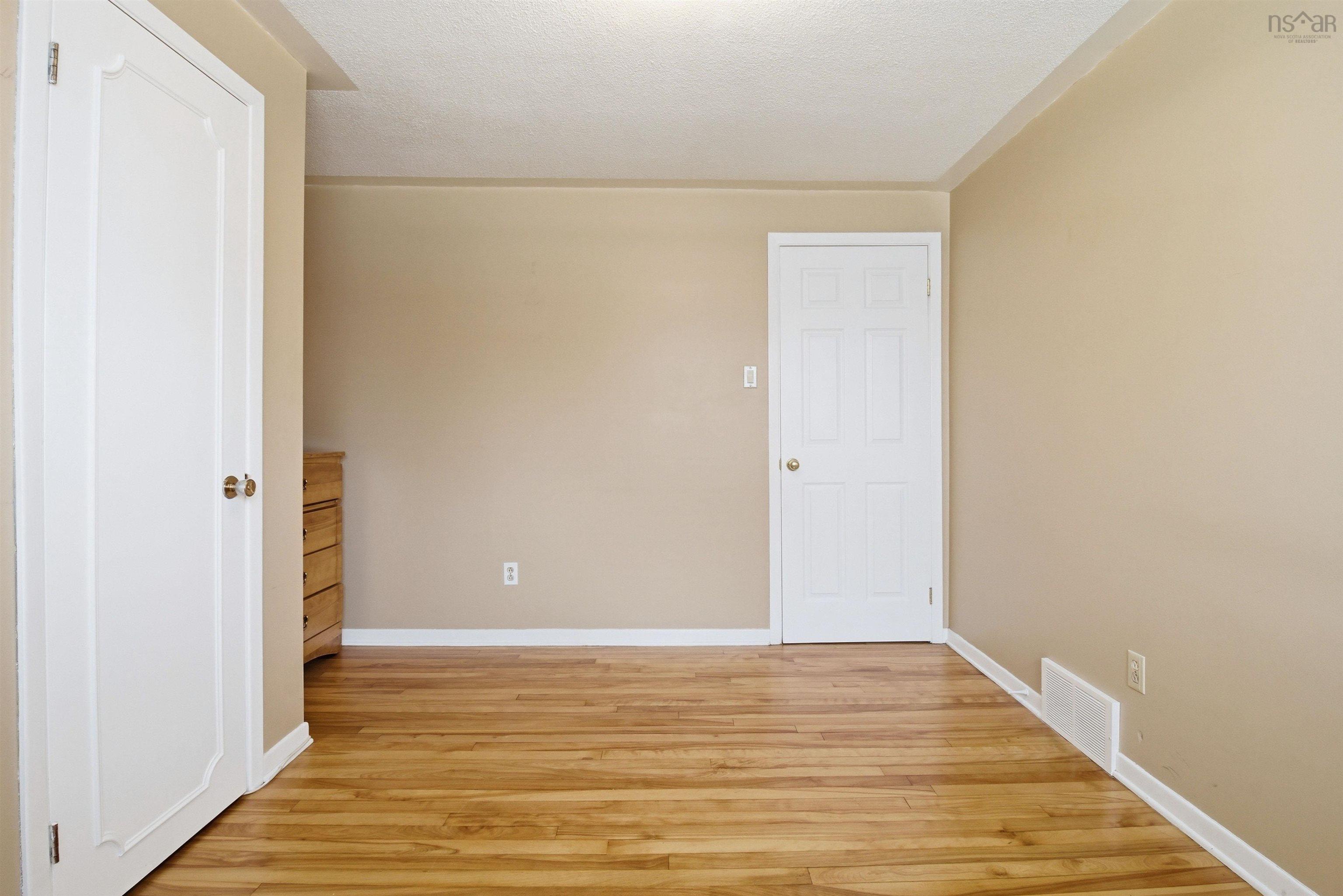 124 Gourok, Dartmouth, NS, 3 Bedrooms Bedrooms, ,2 BathroomsBathrooms,Residential,For Sale,Gourok,202611693