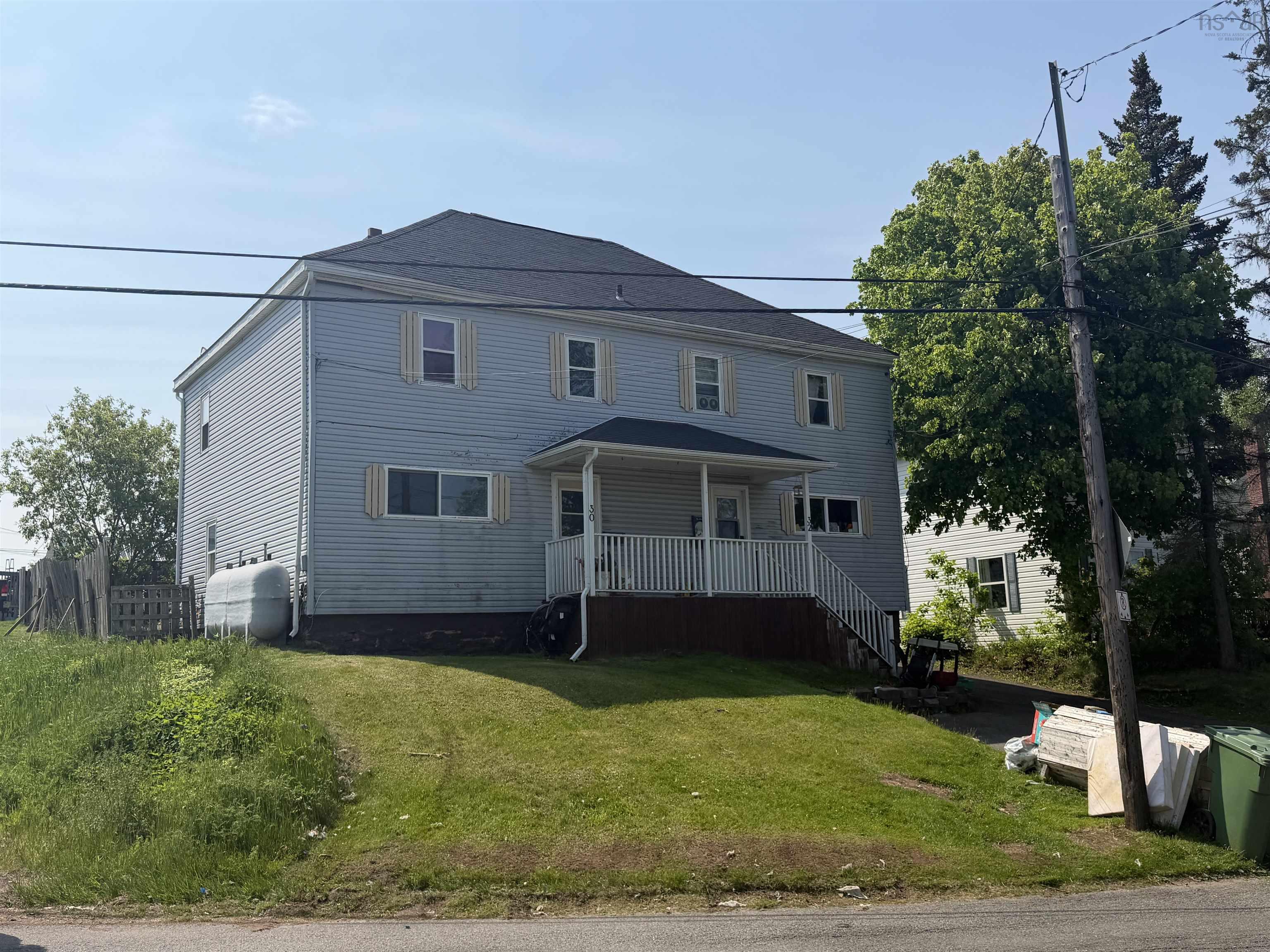 30-32 West Pleasant, Amherst, NS, ,Multi-unit,For Sale,West Pleasant,202615239